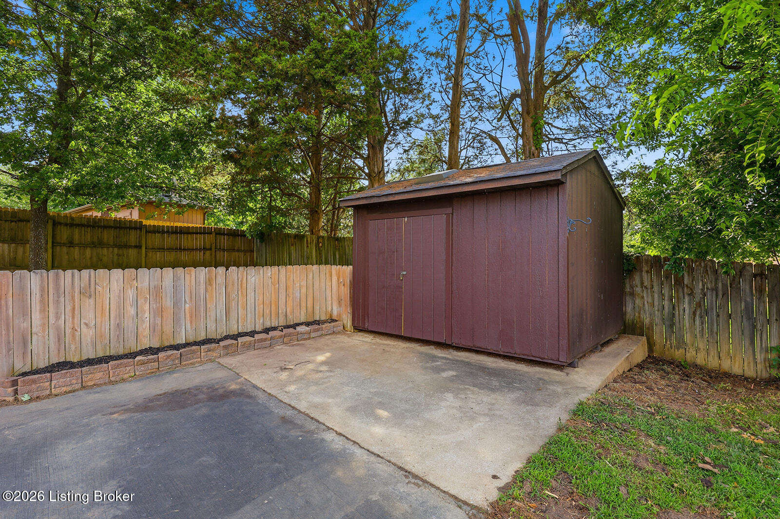 1336 Bonnie Blue Loop Property Photo 45