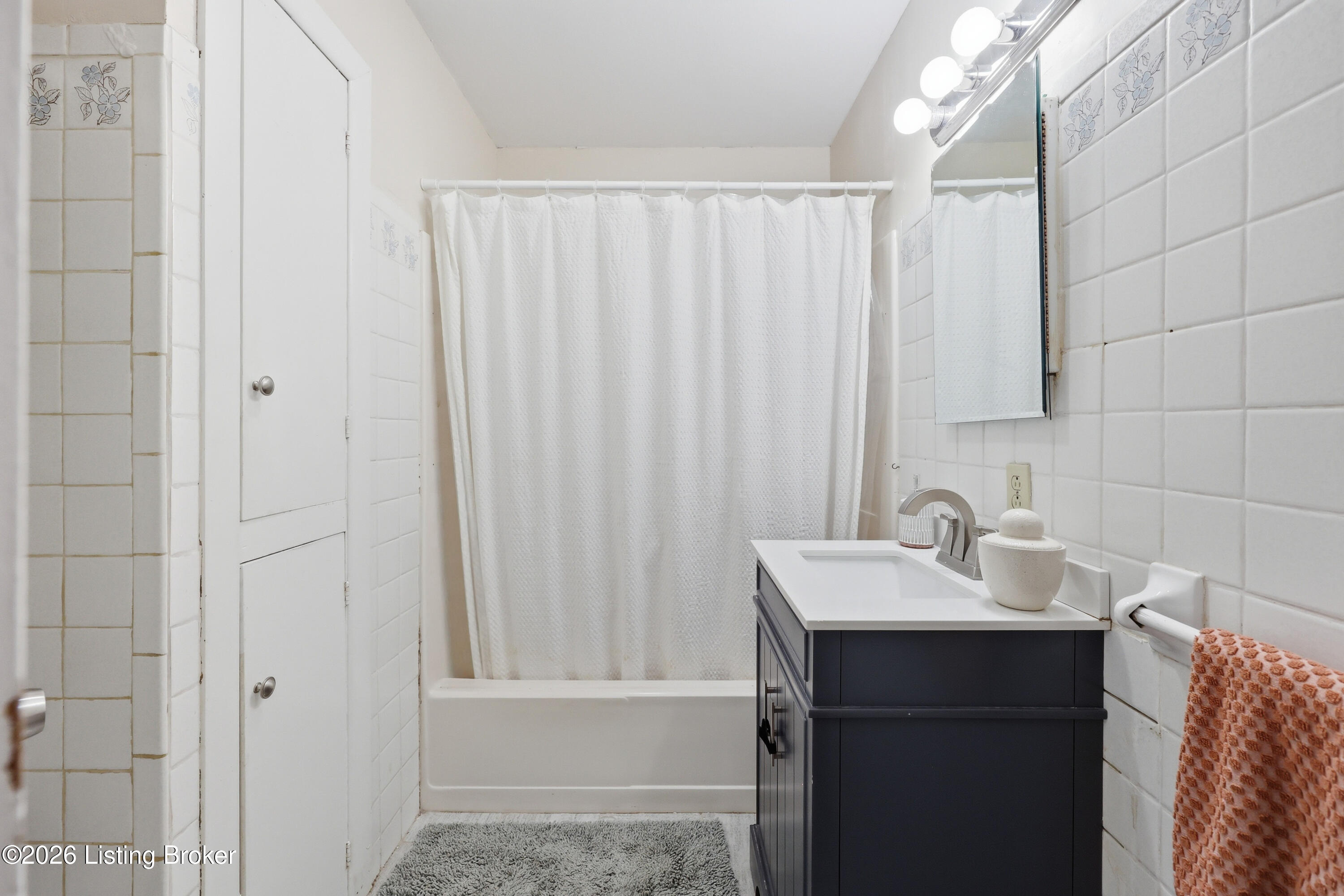 229 Webbmont Cir Property Photo 13