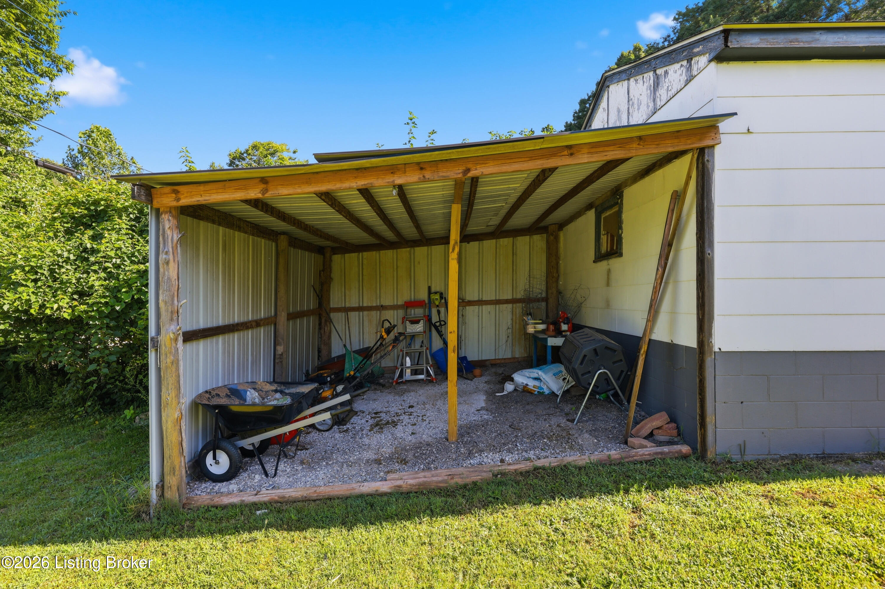 229 Webbmont Cir Property Photo 22