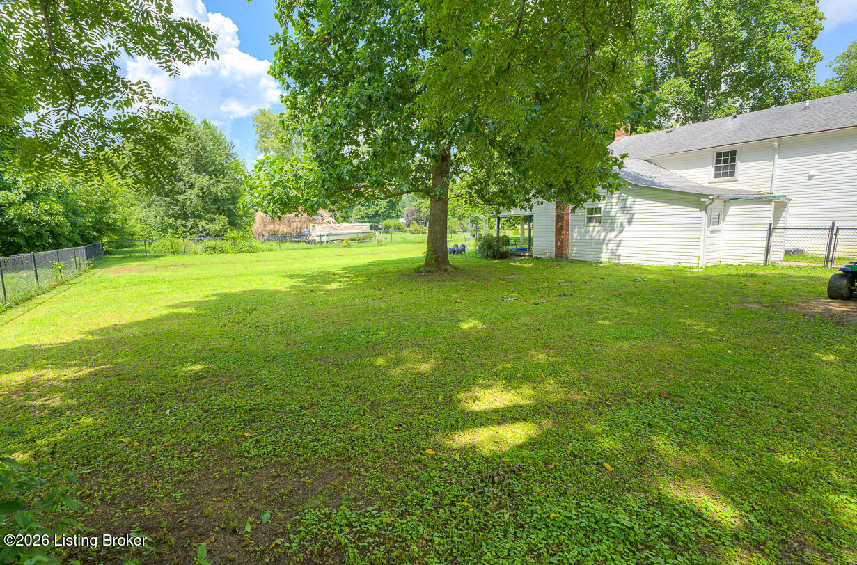 6409 2nd St Property Photo 33