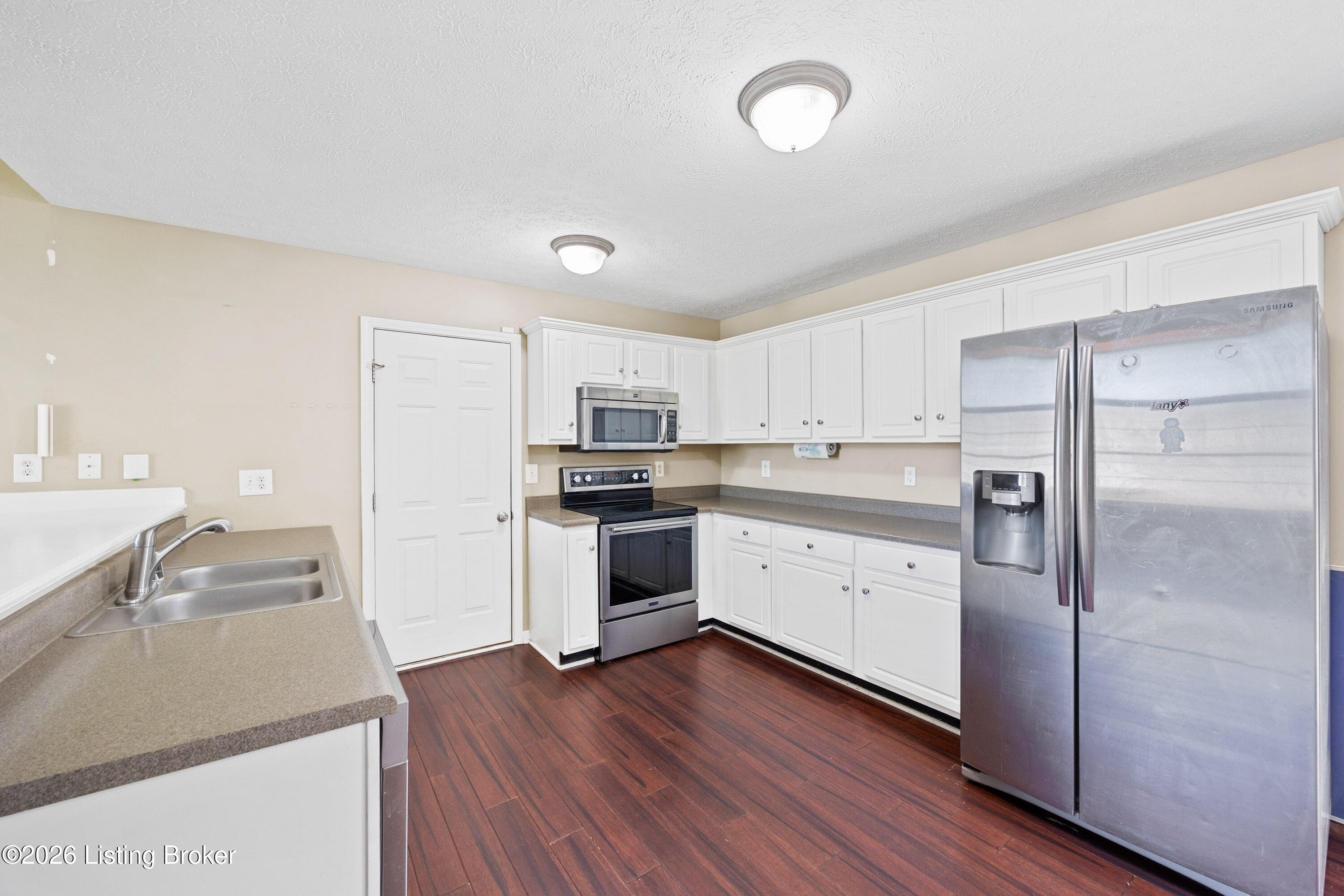 10604 Melchester Pl Property Photo 10