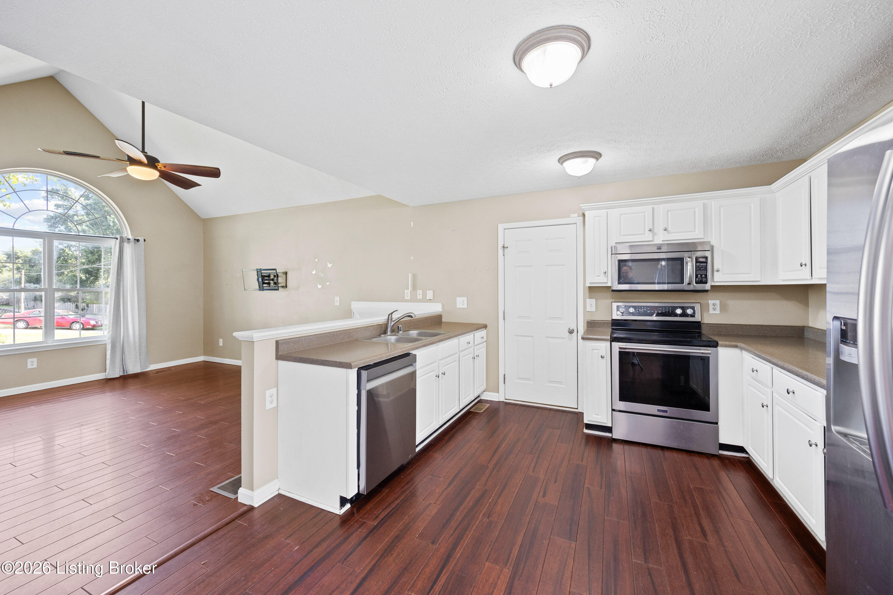 10604 Melchester Pl Property Photo 11