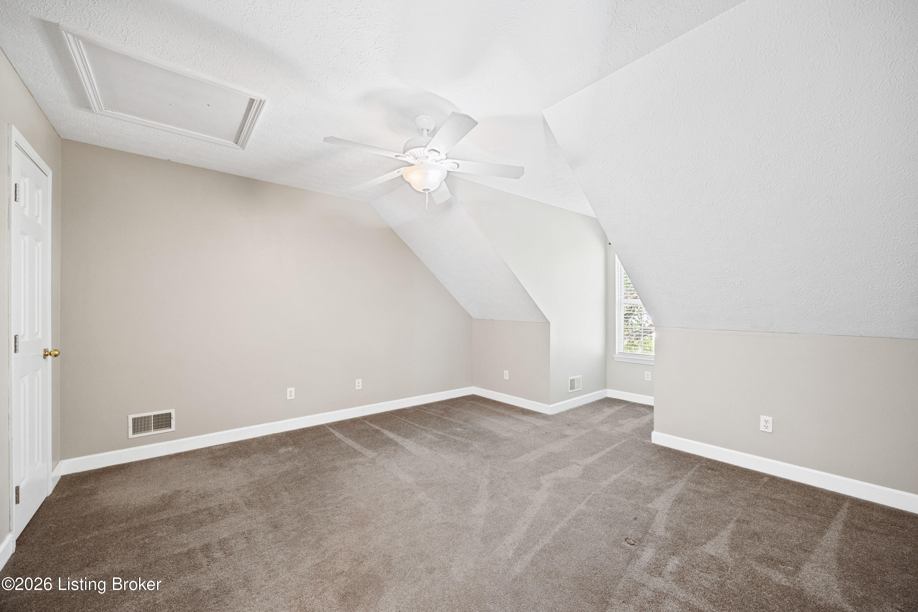 10604 Melchester Pl Property Photo 21