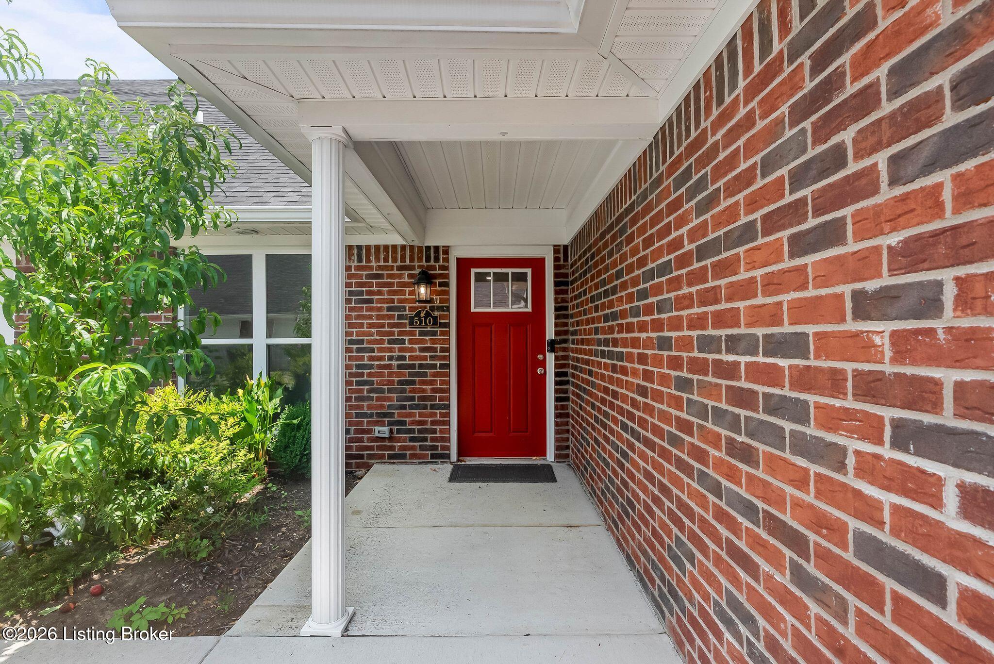 510 Eagle Pointe Dr Property Photo 1