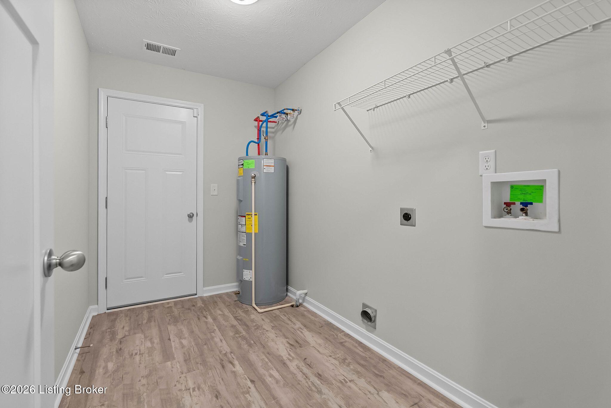 510 Eagle Pointe Dr Property Photo 21