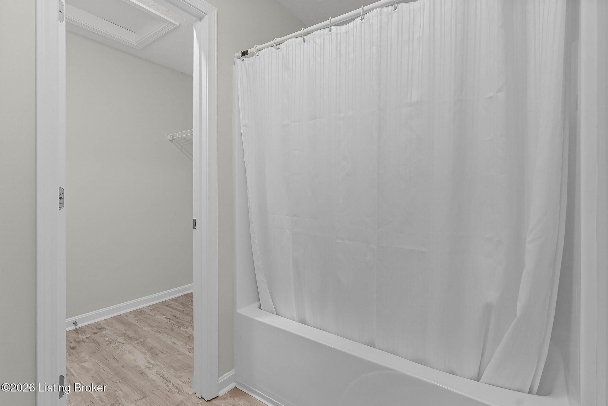 510 Eagle Pointe Dr Property Photo 26