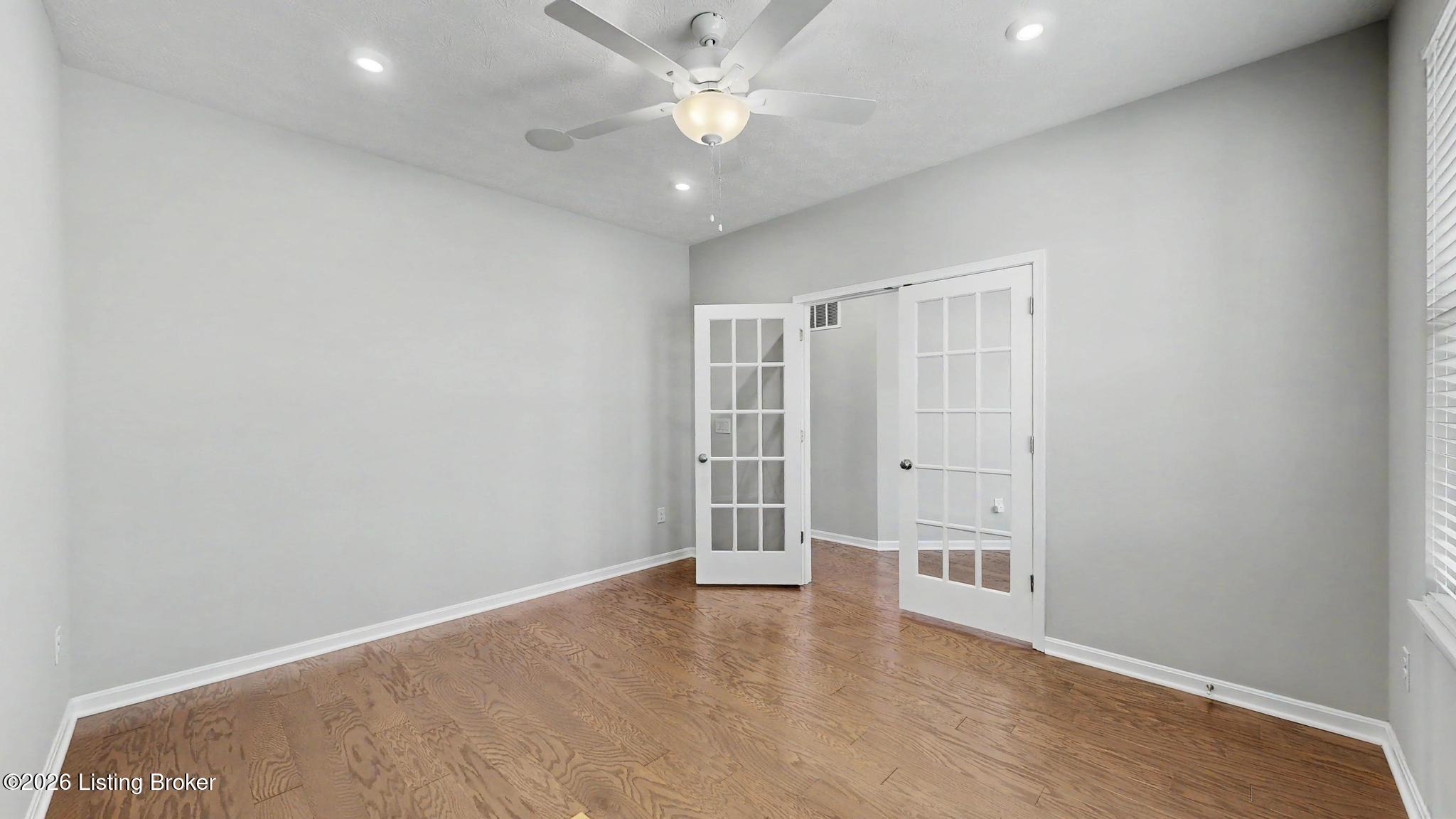 15802 Stonehouse Ct Property Photo 20