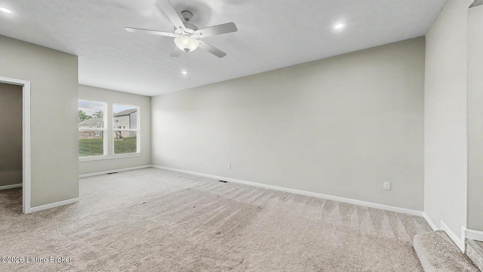 15802 Stonehouse Ct Property Photo 25