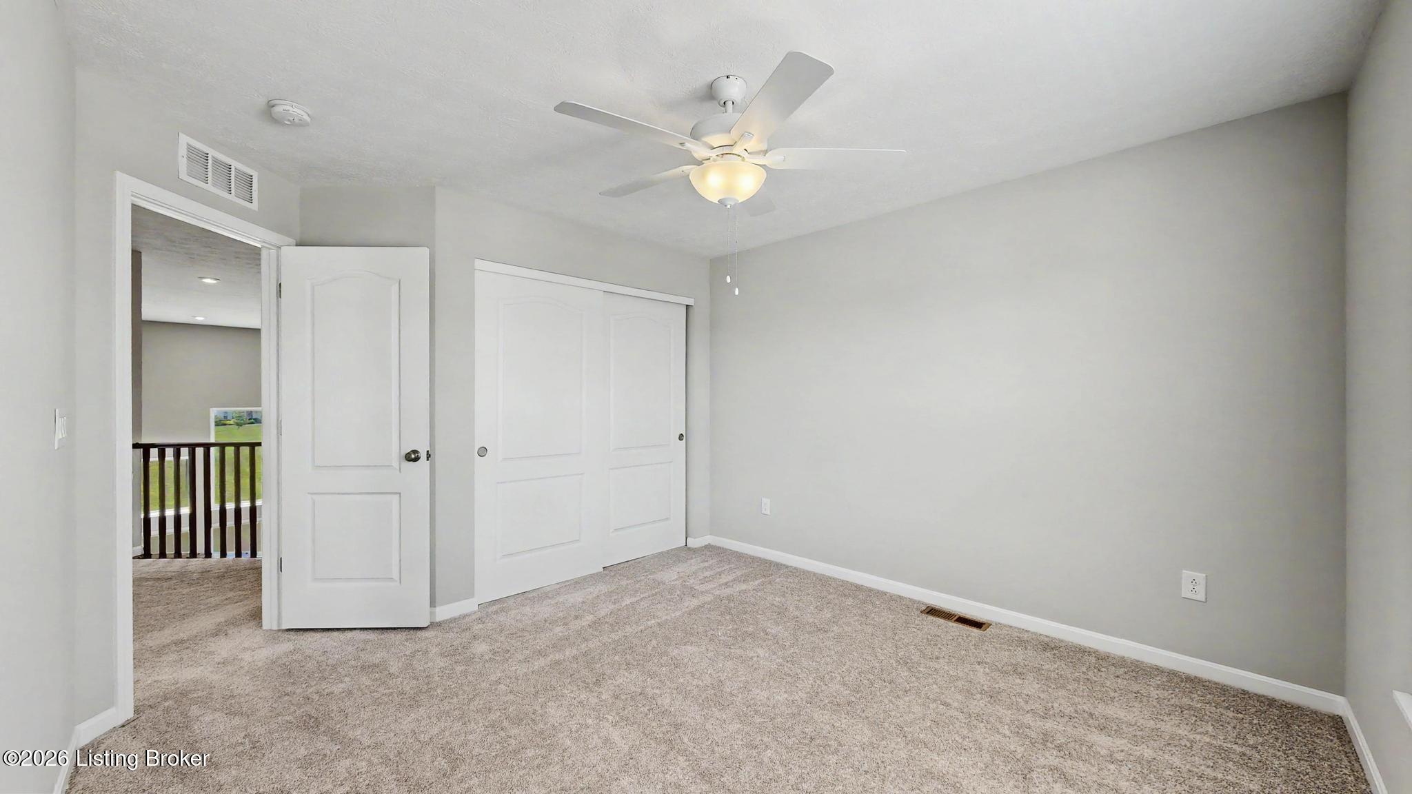 15802 Stonehouse Ct Property Photo 40