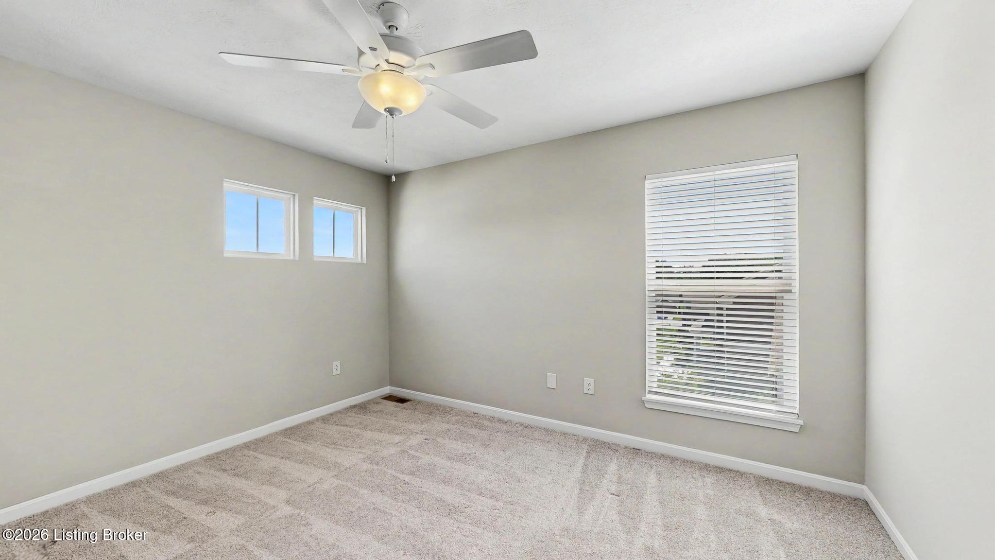 15802 Stonehouse Ct Property Photo 42