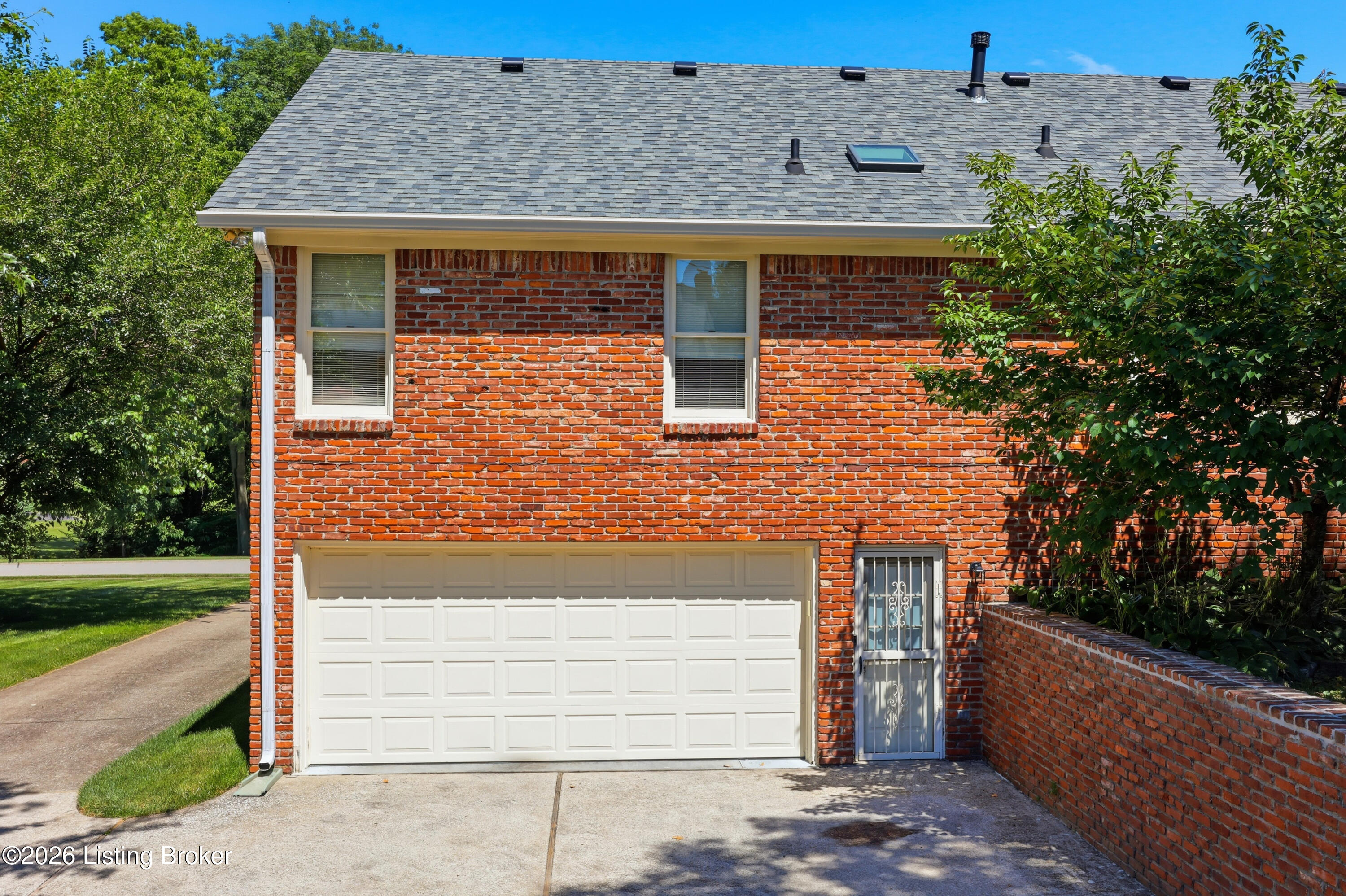 329 Comanche Rd Property Photo 62