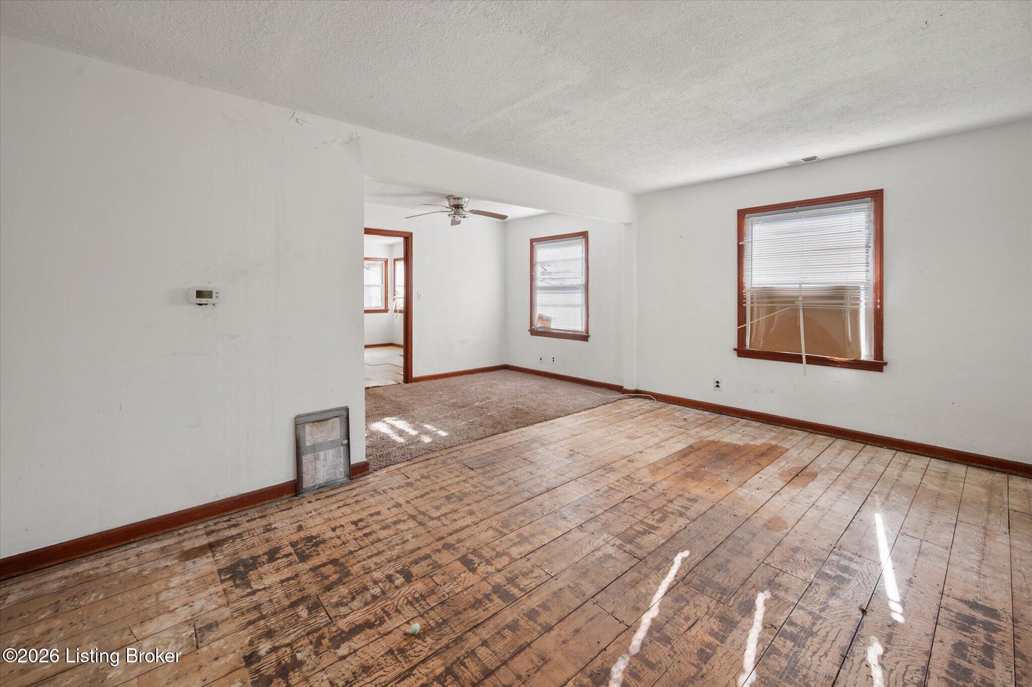 1721 Glenview Pl Property Photo 7