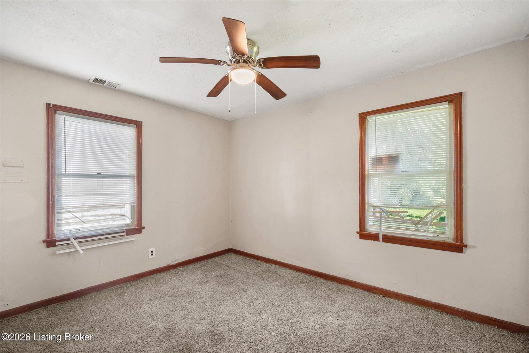 1721 Glenview Pl Property Photo 16