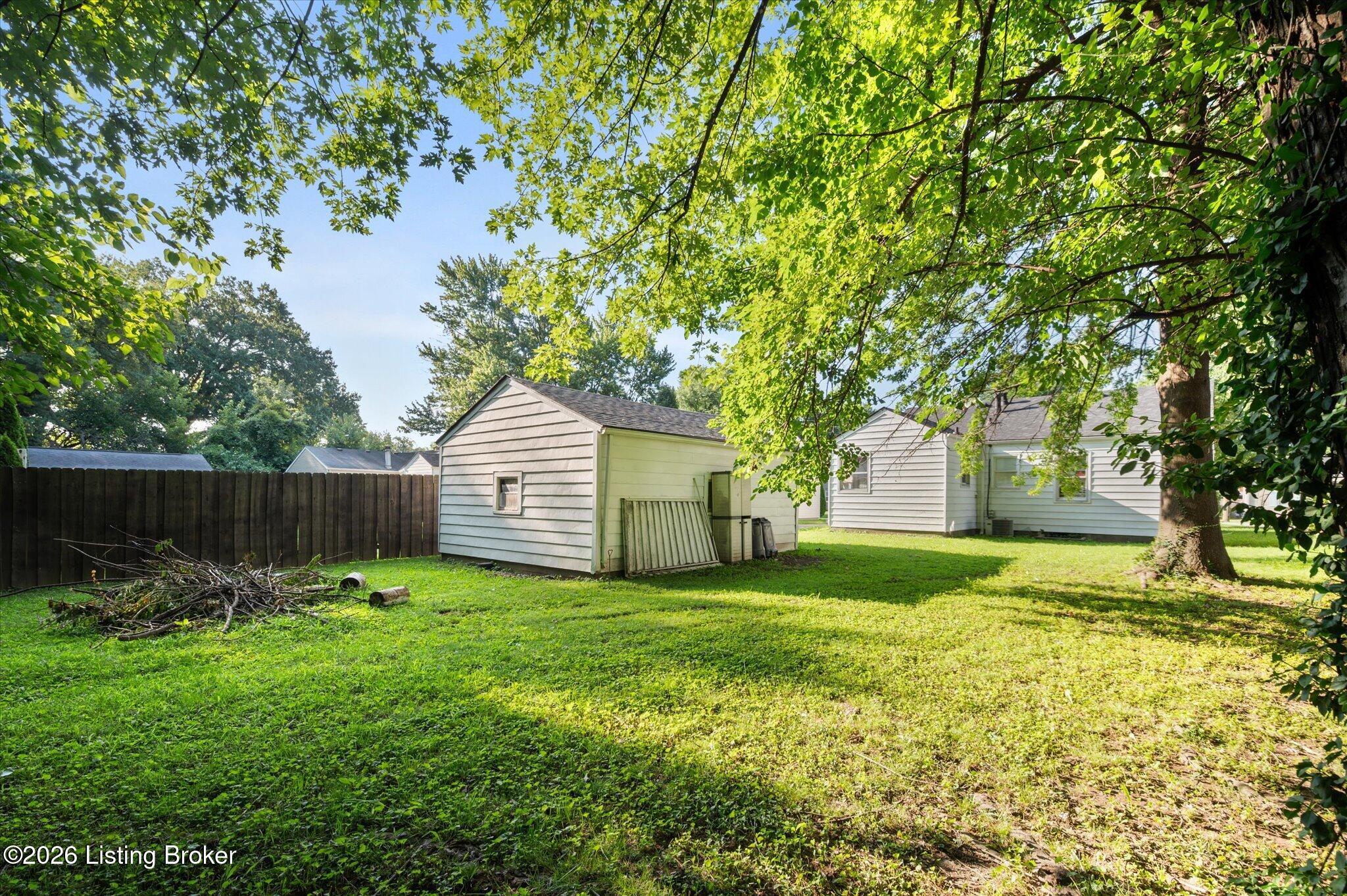1721 Glenview Pl Property Photo 20