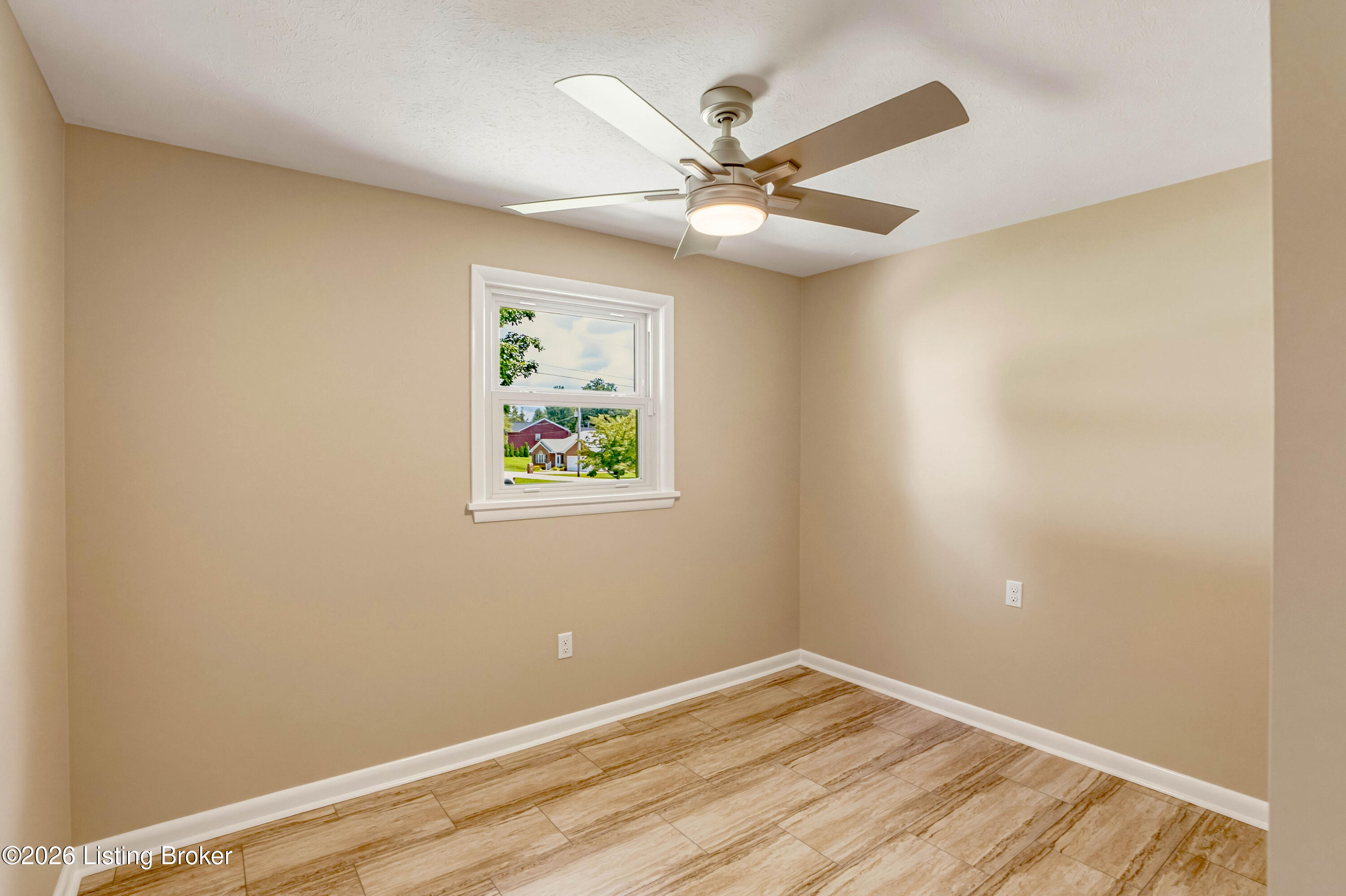 107 Donna Dr Property Photo 19