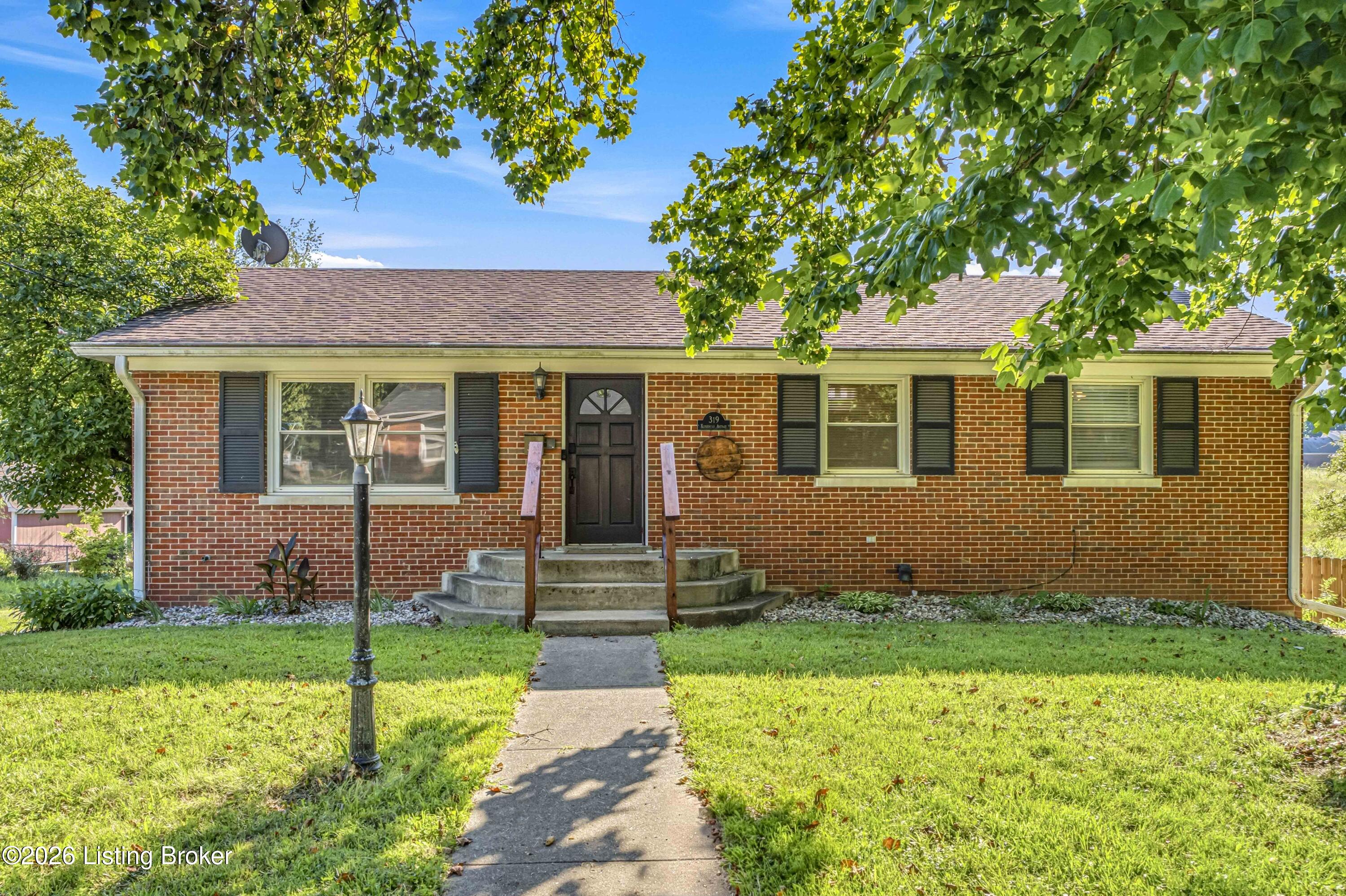 319 Kentucky Ave Property Photo 1
