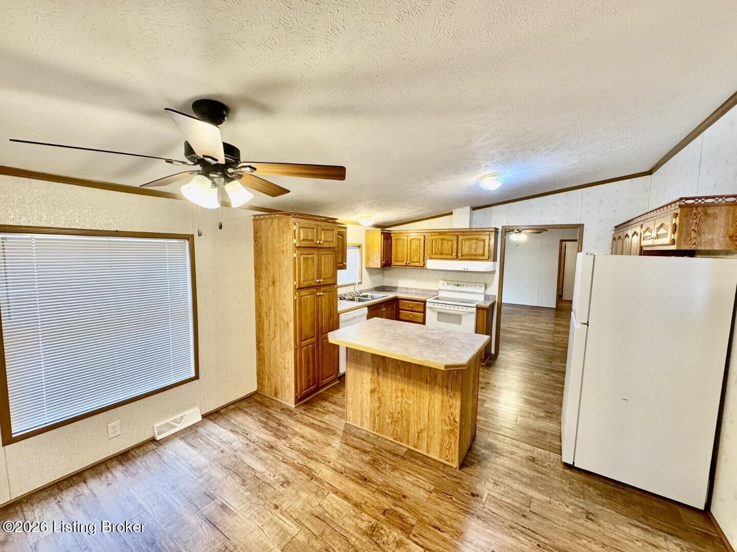3179 Hwy 555 Property Photo 11