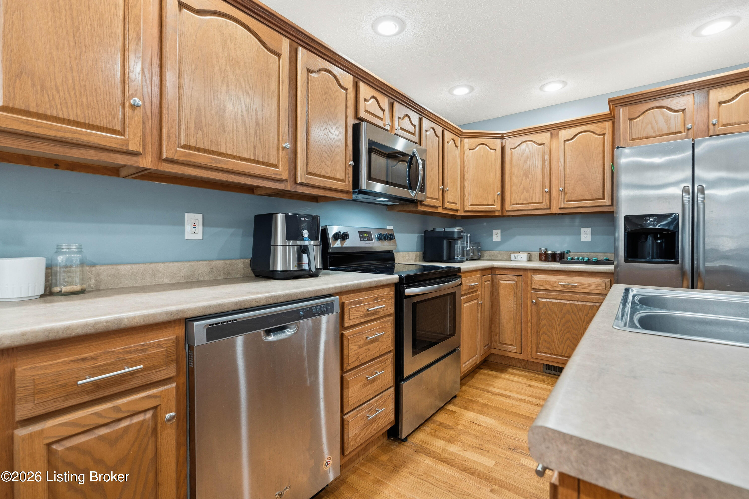 310 Catbird Rd Property Photo 16