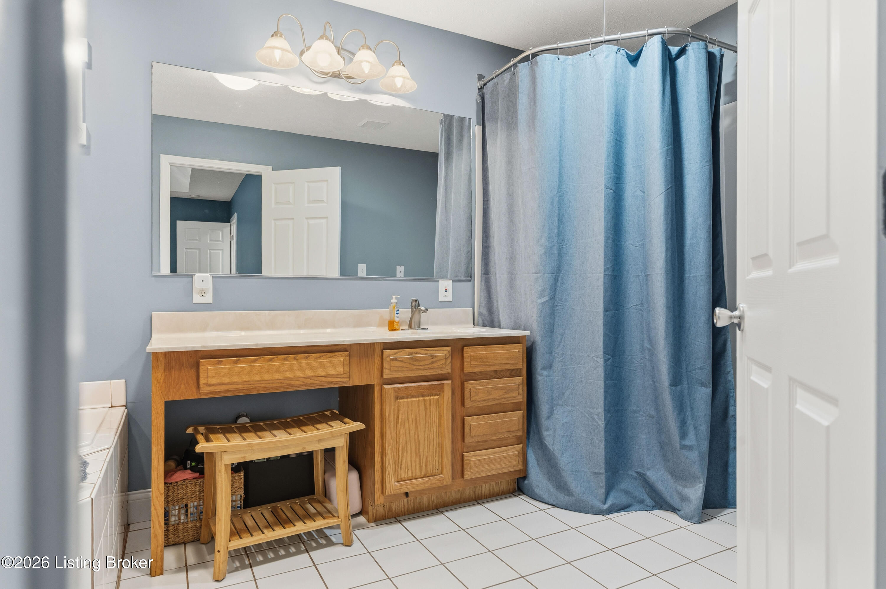310 Catbird Rd Property Photo 33
