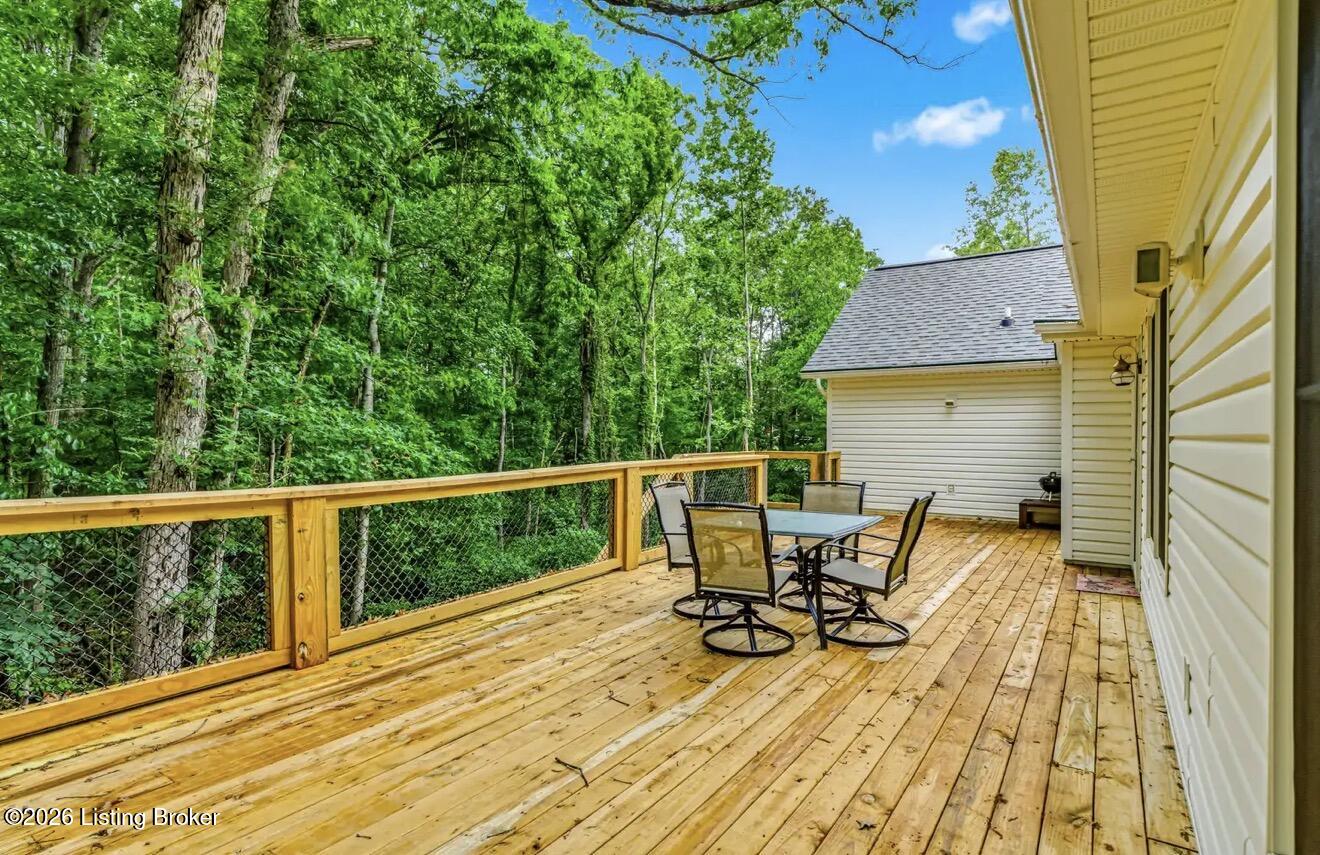 310 Catbird Rd Property Photo 49