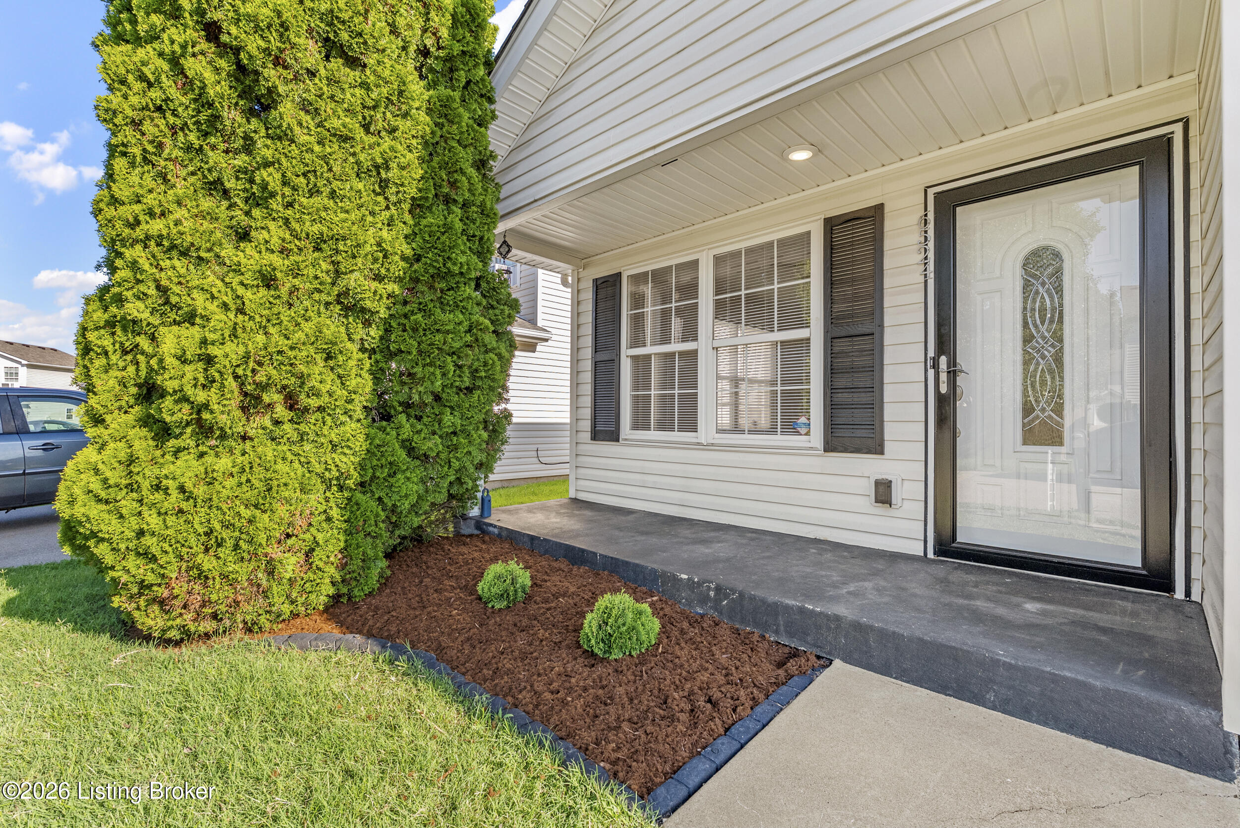 6524 Cottagemeadow Dr Property Photo 5