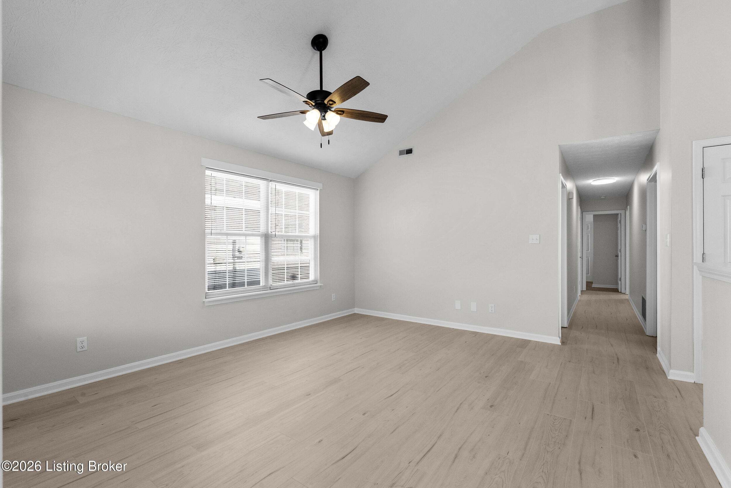 6524 Cottagemeadow Dr Property Photo 7
