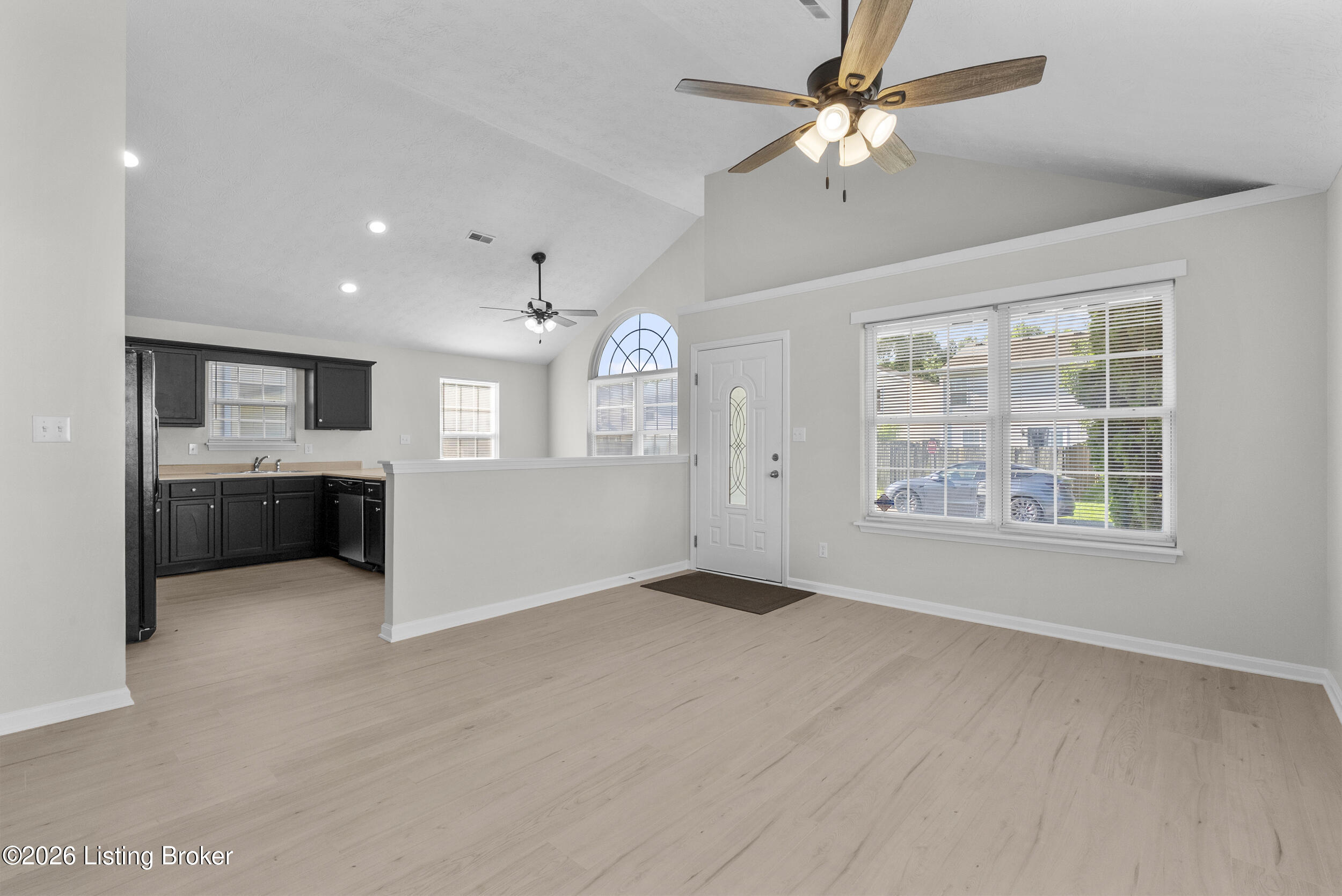 6524 Cottagemeadow Dr Property Photo 8