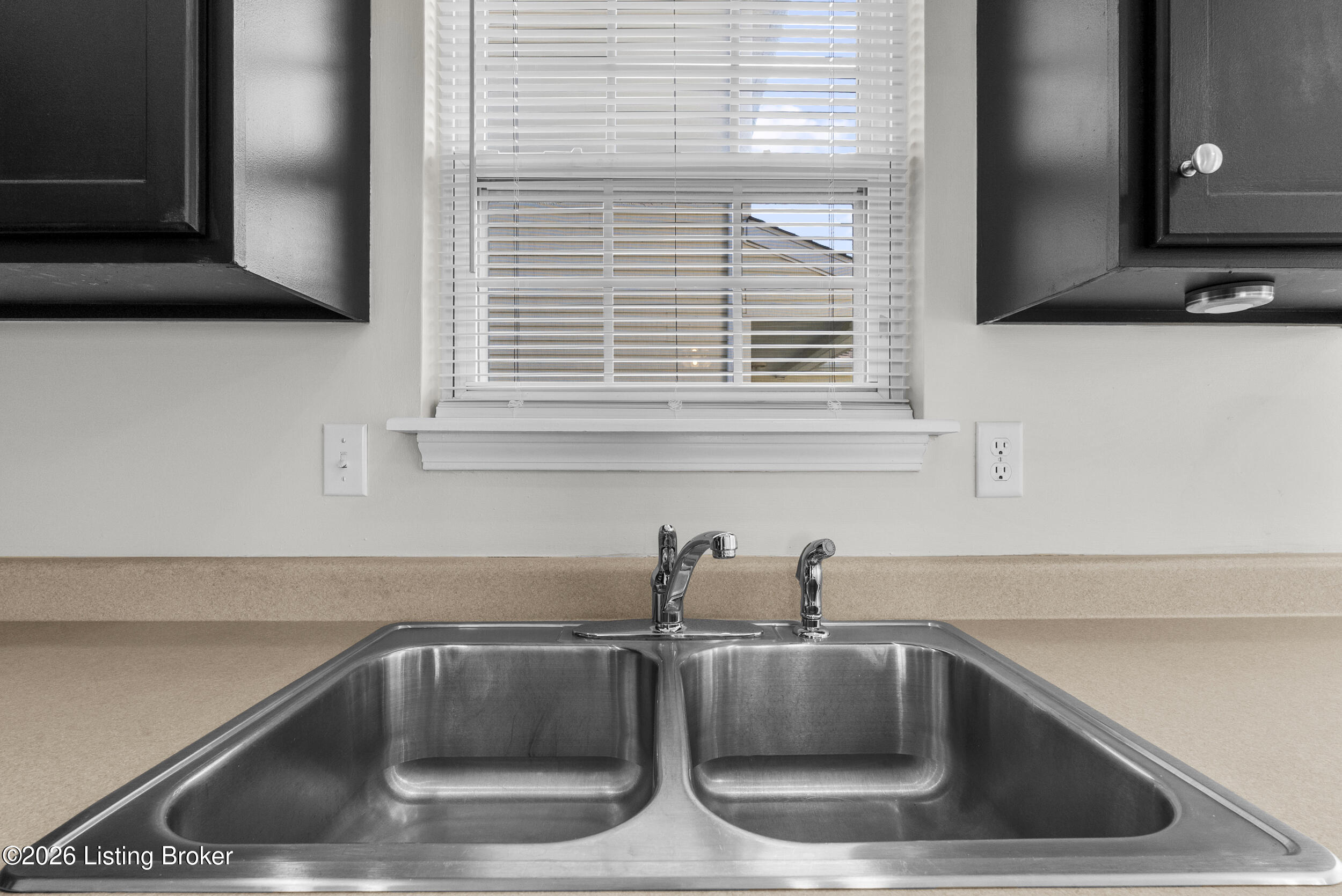 6524 Cottagemeadow Dr Property Photo 12