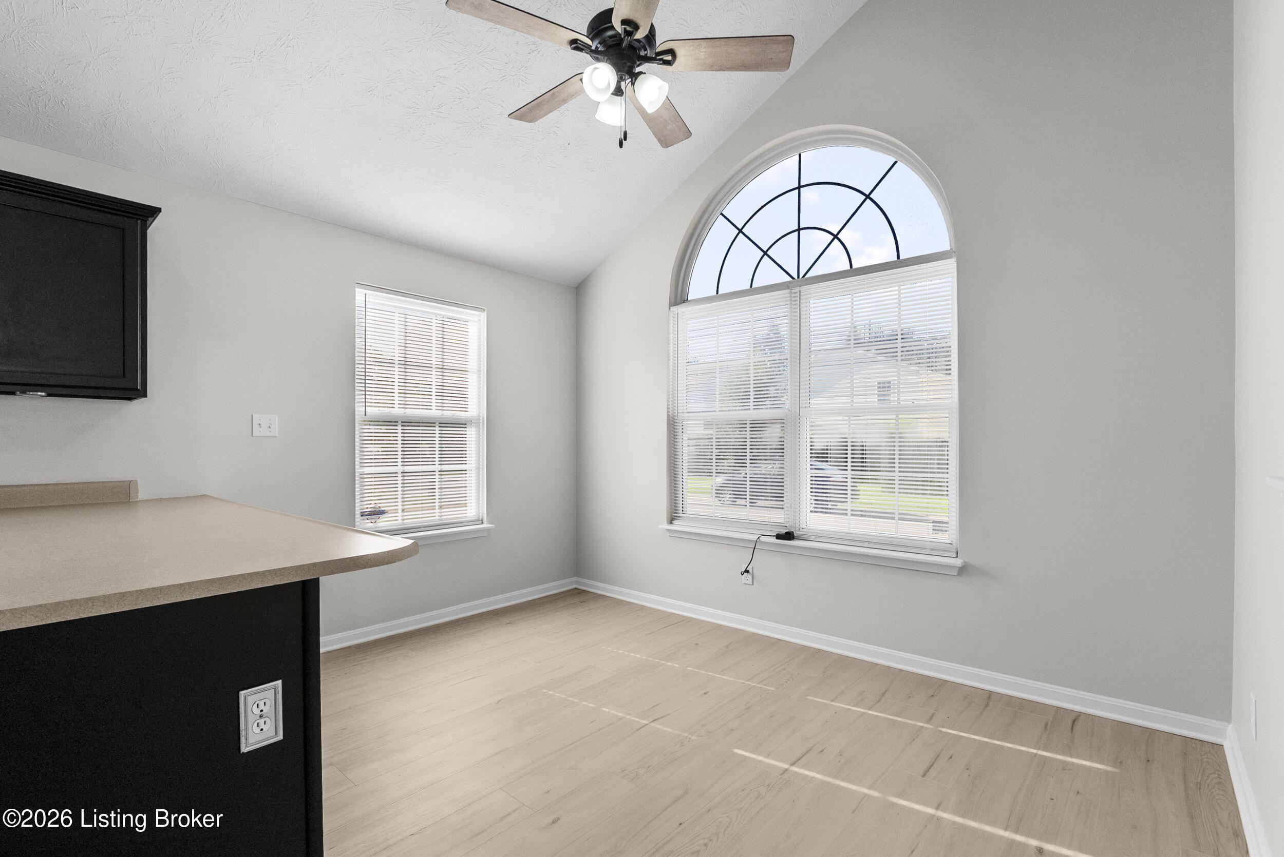 6524 Cottagemeadow Dr Property Photo 14