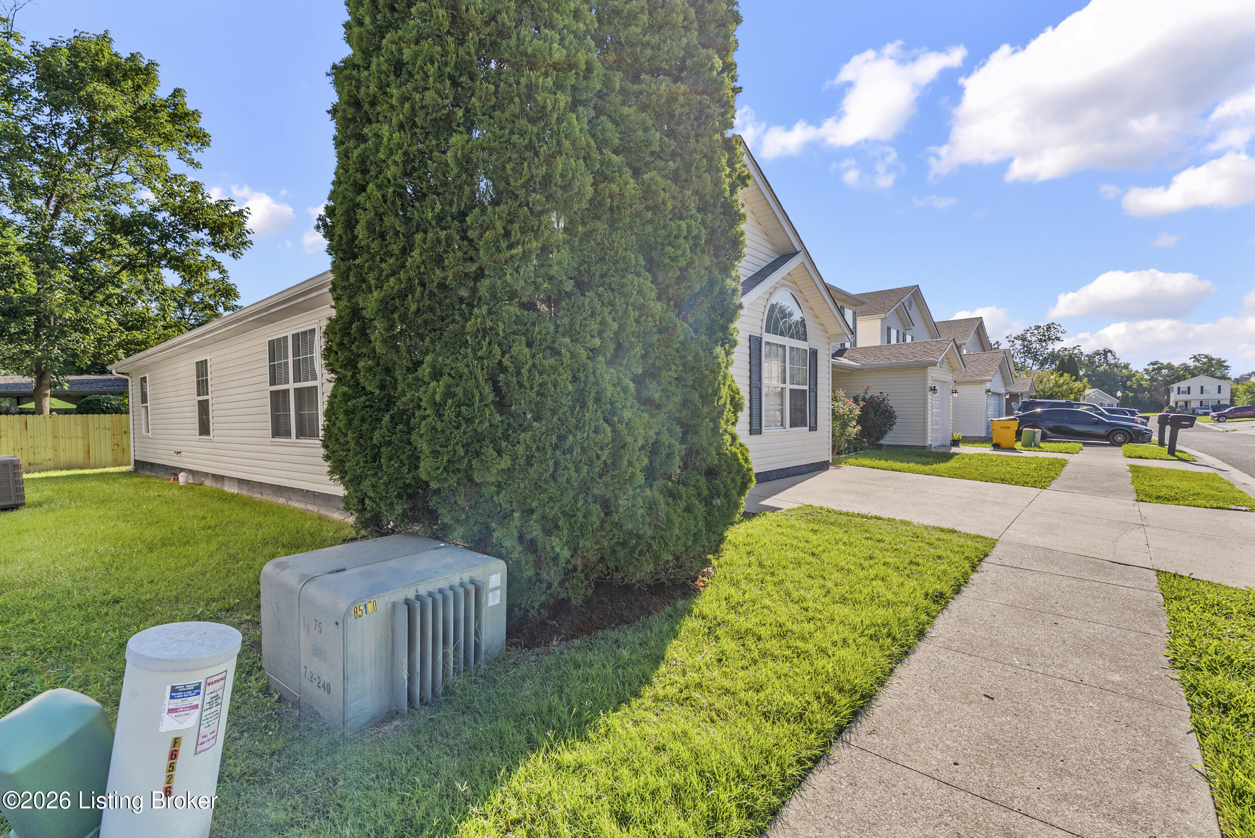 6524 Cottagemeadow Dr Property Photo 34