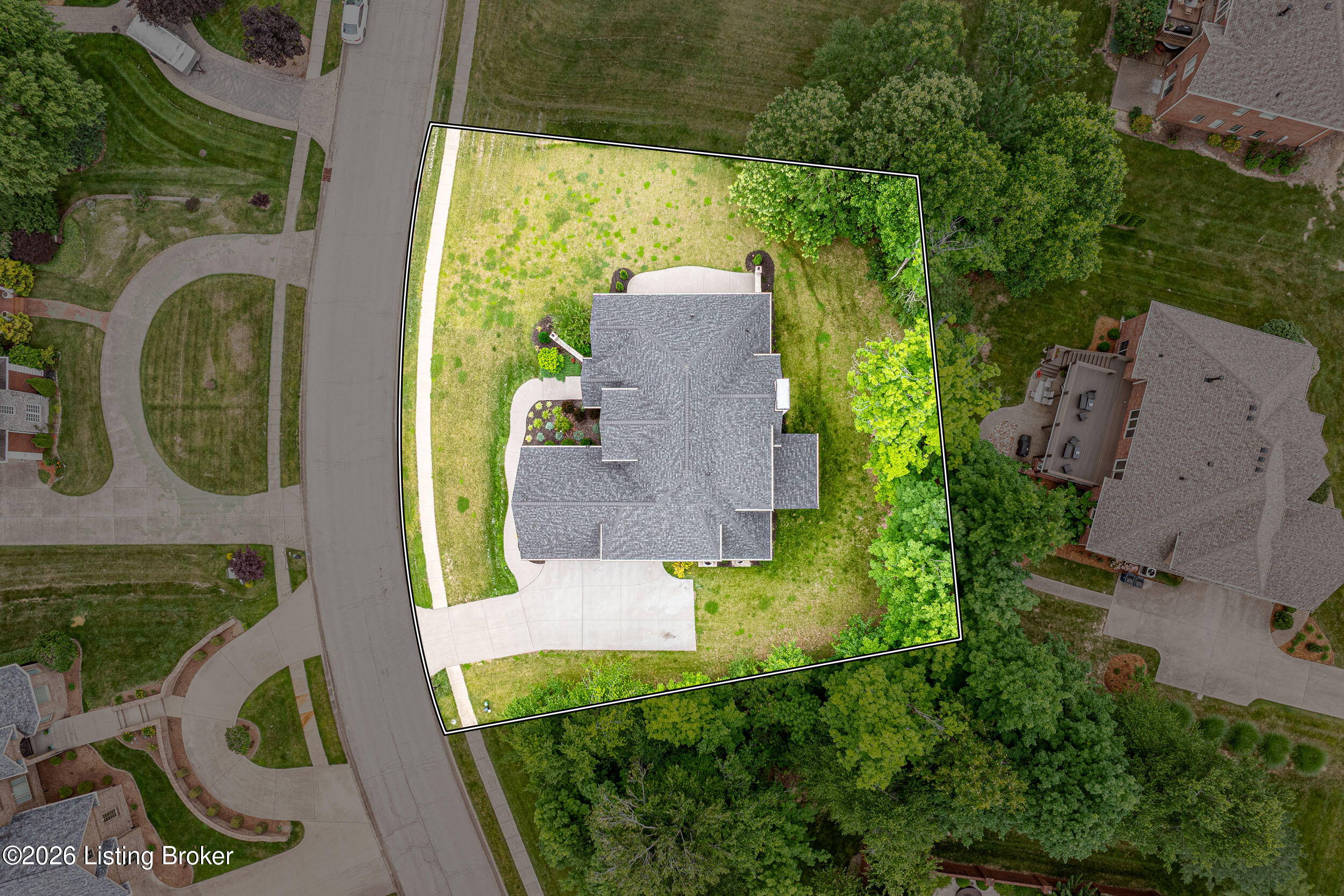 3506 Charlevoix Ct Property Photo 78
