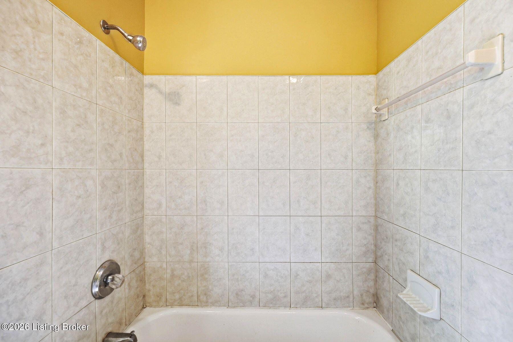 3712 W Broadway Property Photo 28