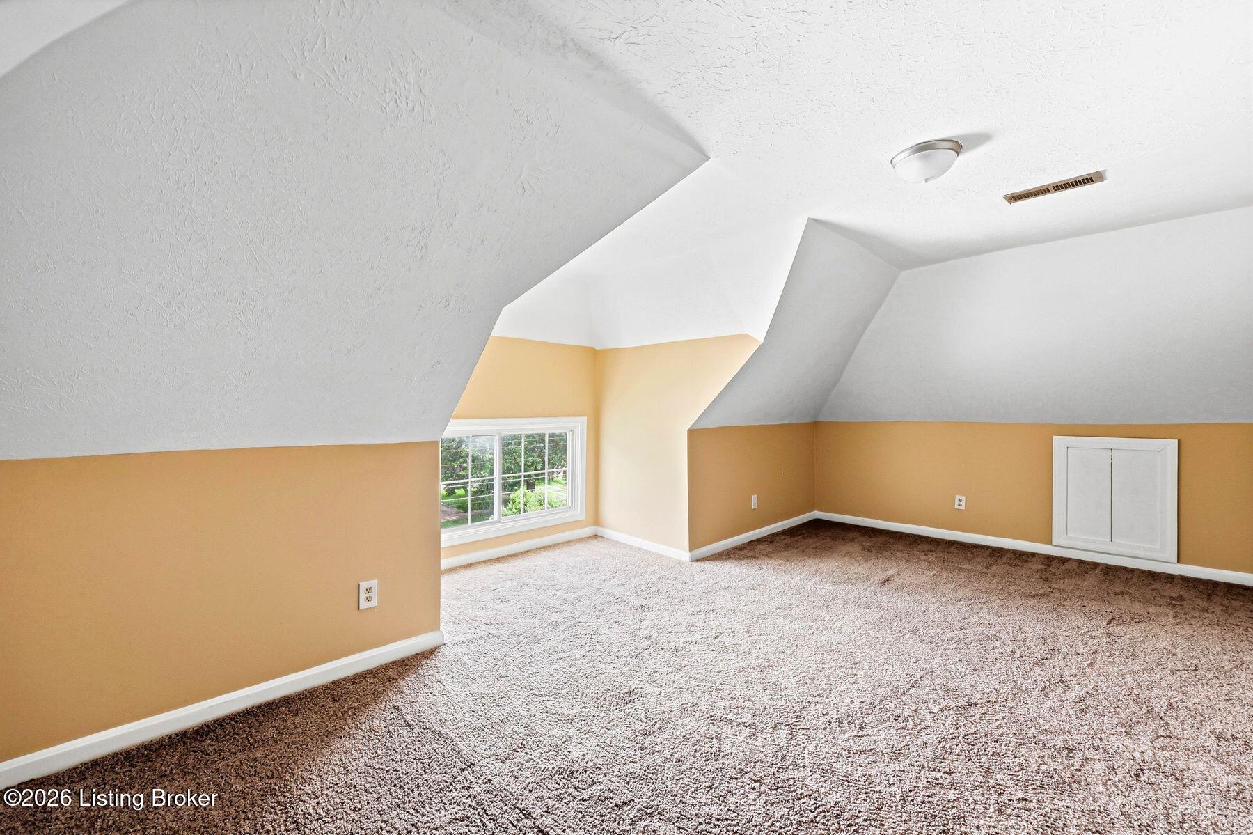 3712 W Broadway Property Photo 30