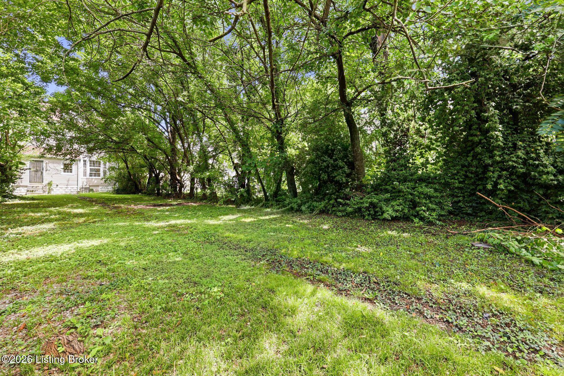 3712 W Broadway Property Photo 40