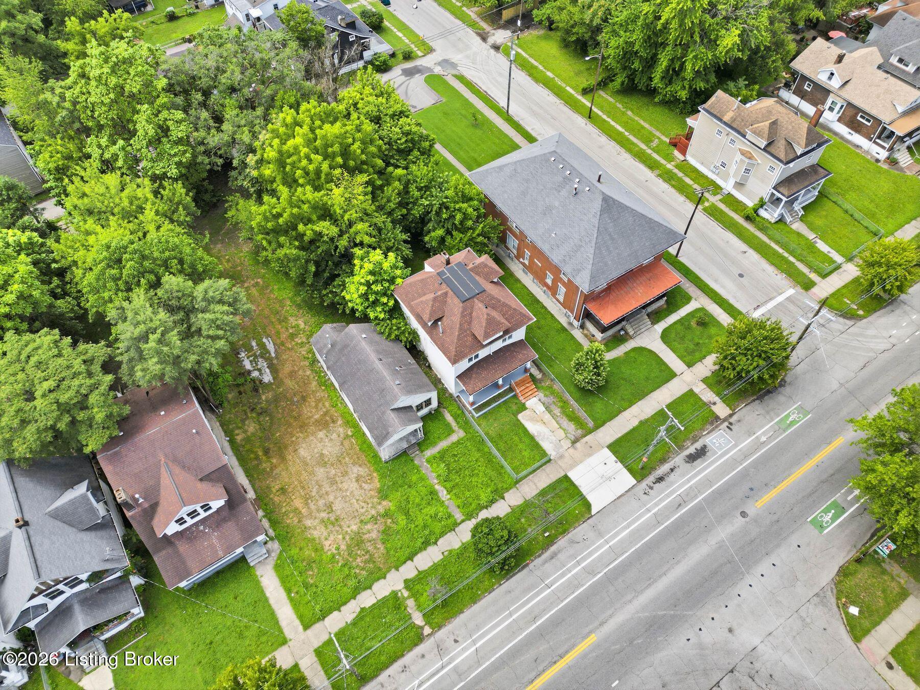3712 W Broadway Property Photo 45
