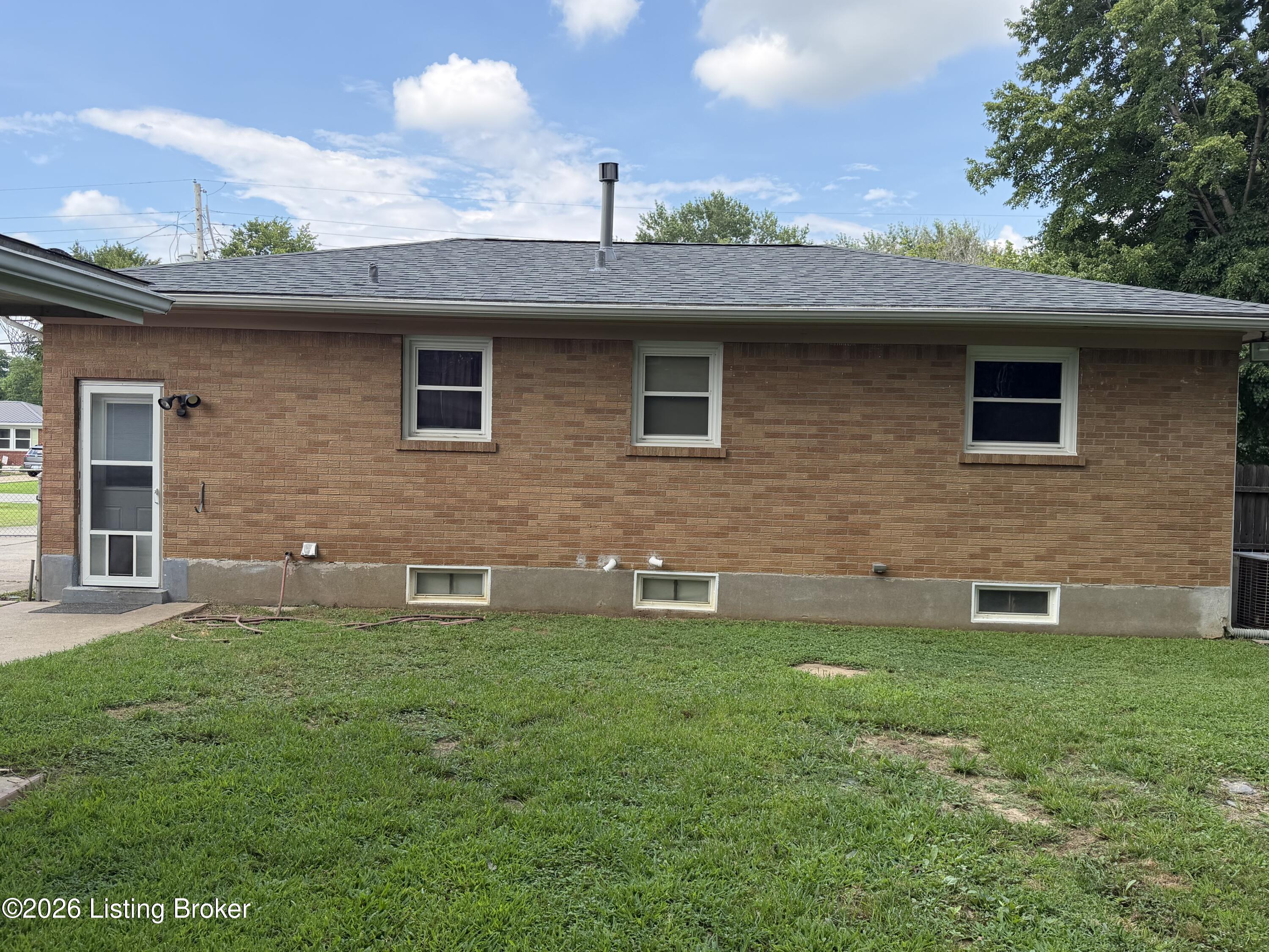 2522 Adrienne Way Property Photo 25