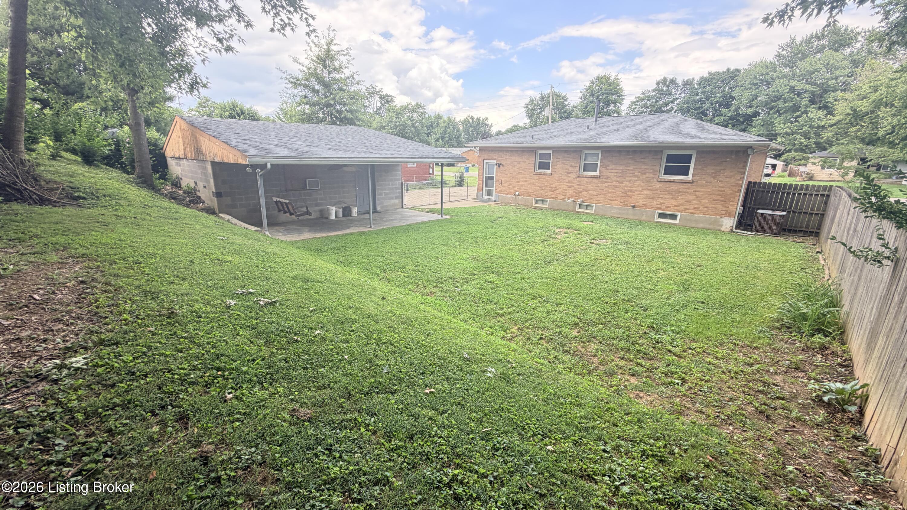 2522 Adrienne Way Property Photo 26