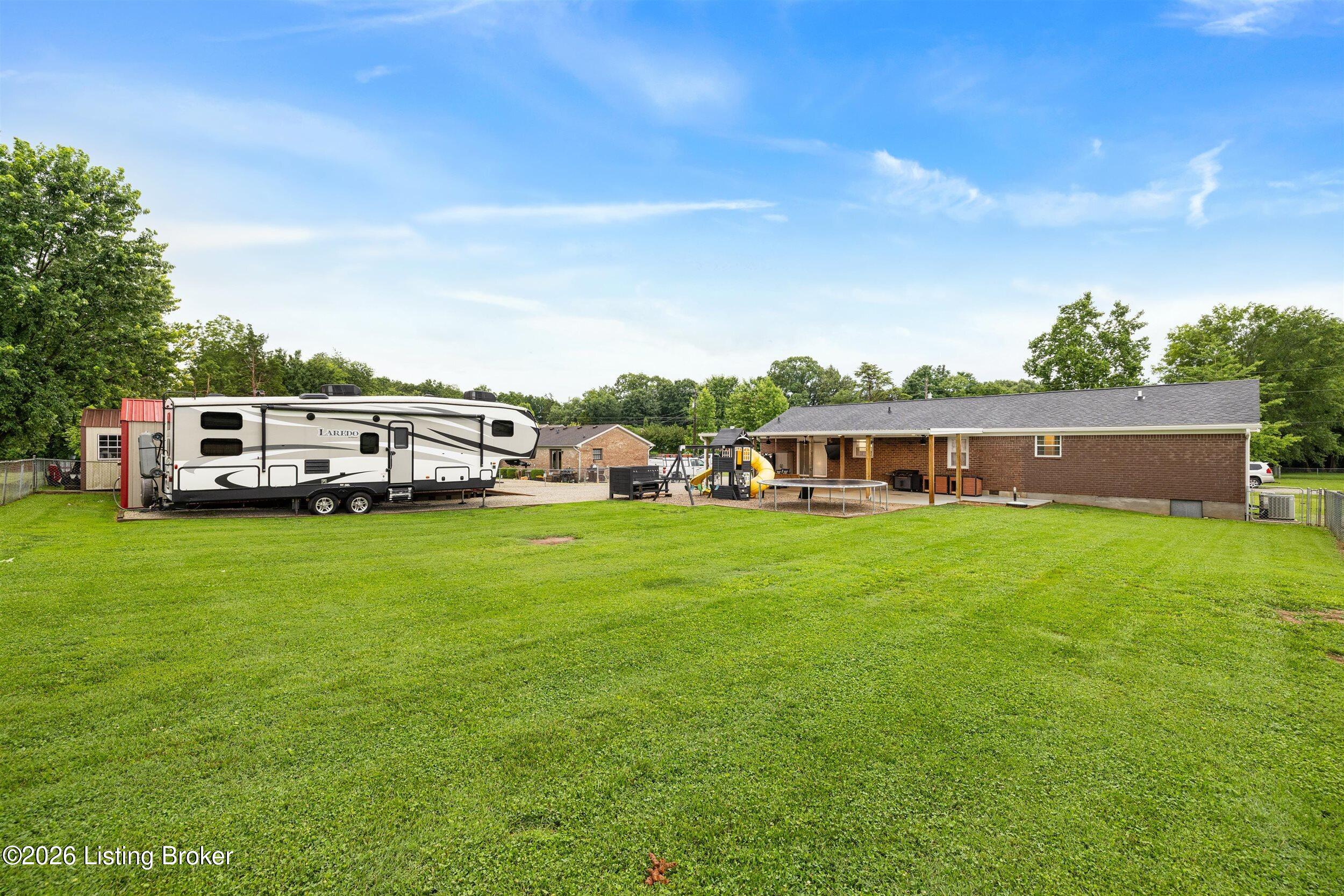 380 Oakrun Dr Property Photo 26