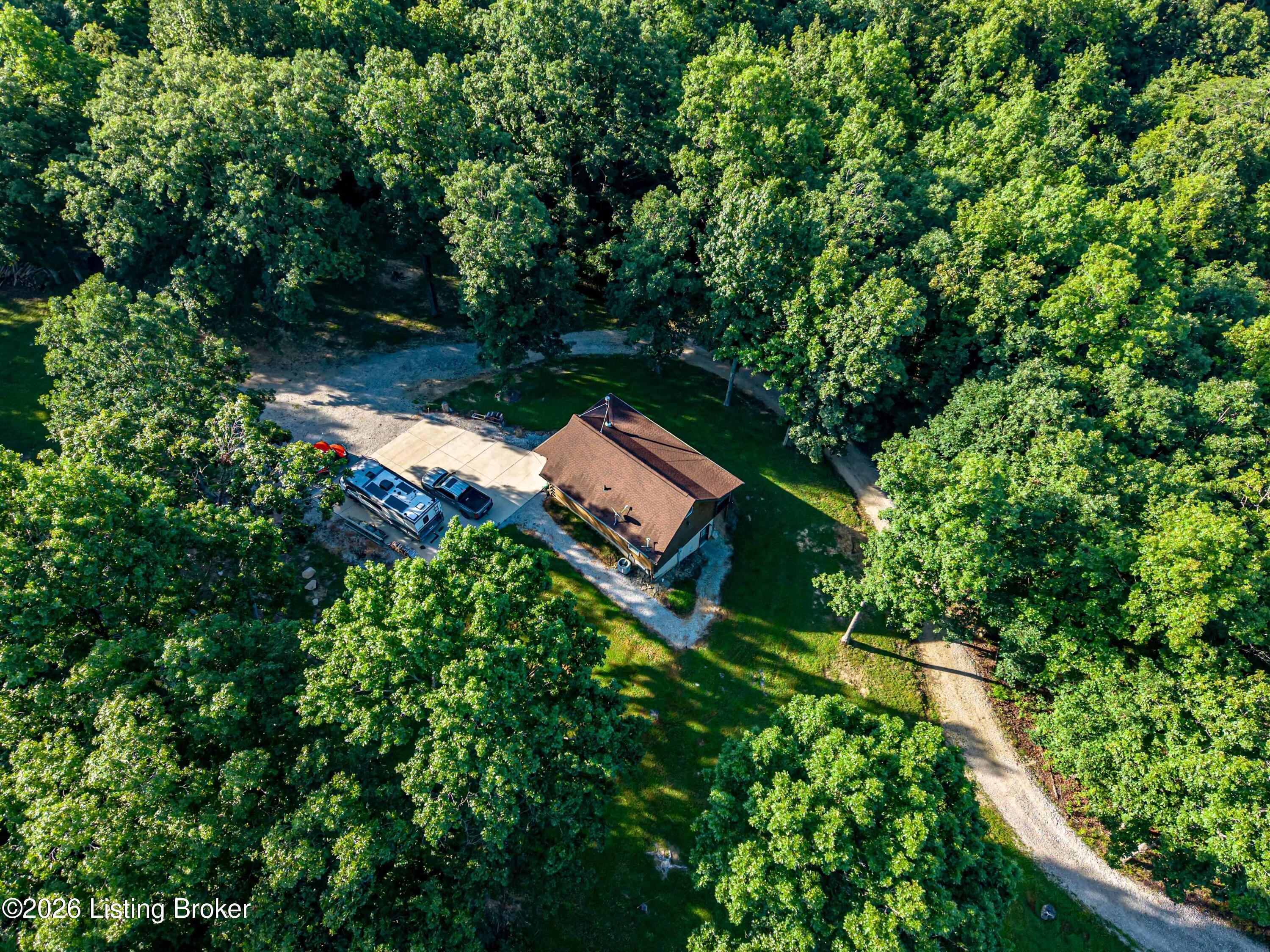 5191 Bardstown Trail Property Photo 3