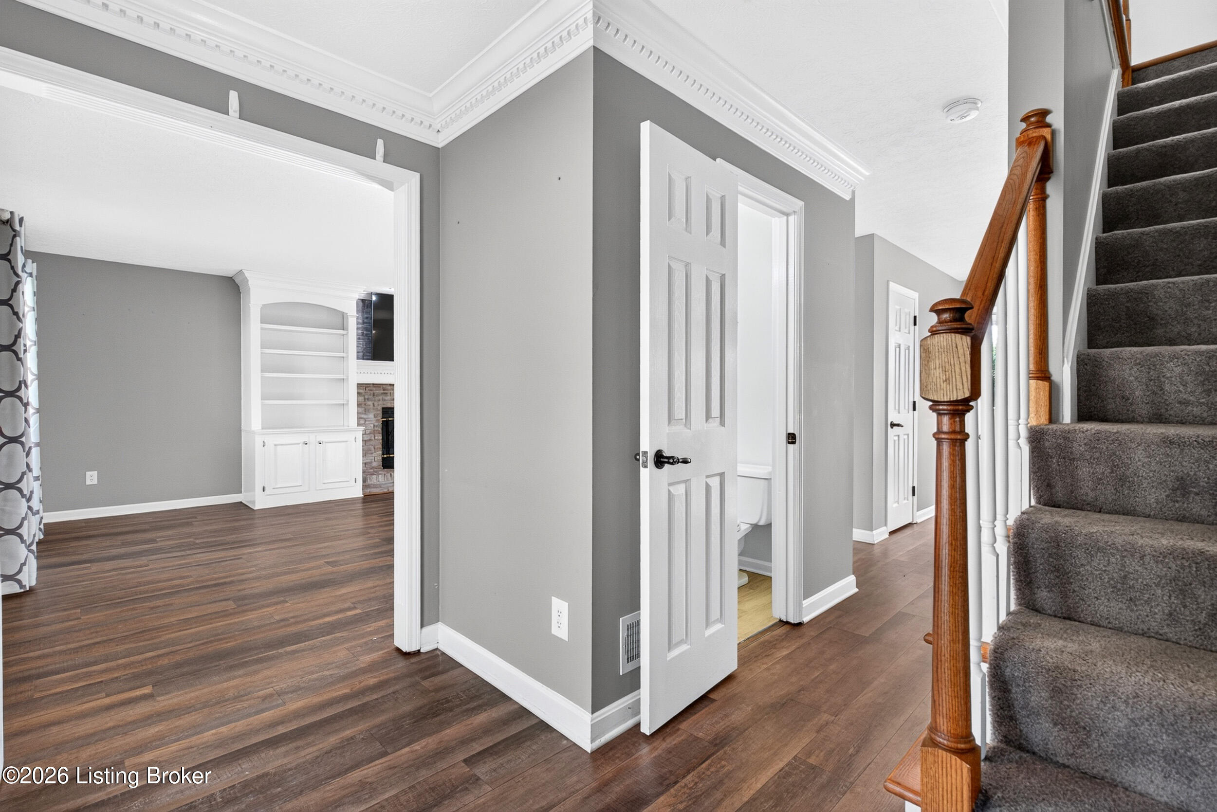 7603 Parkridge Trace Property Photo 4
