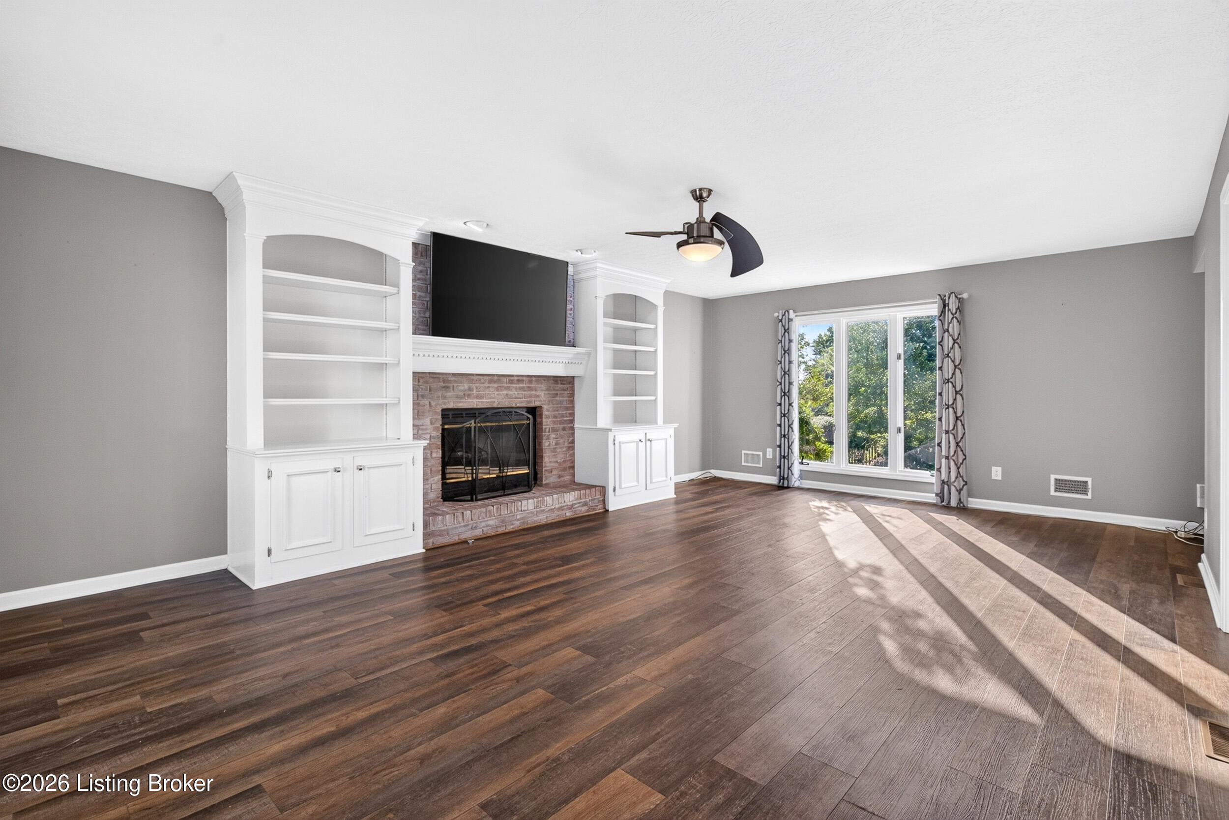 7603 Parkridge Trace Property Photo 7