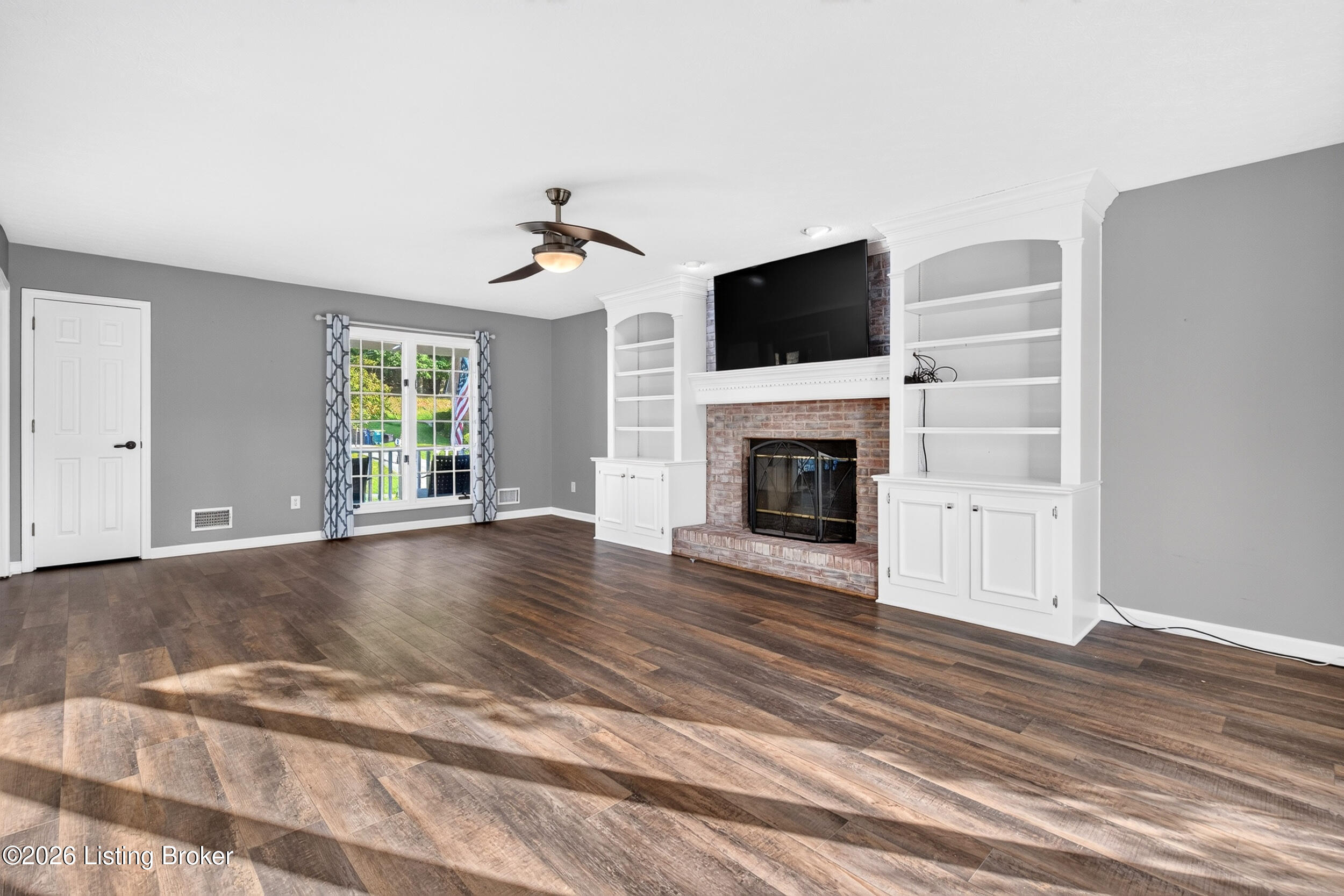 7603 Parkridge Trace Property Photo 9