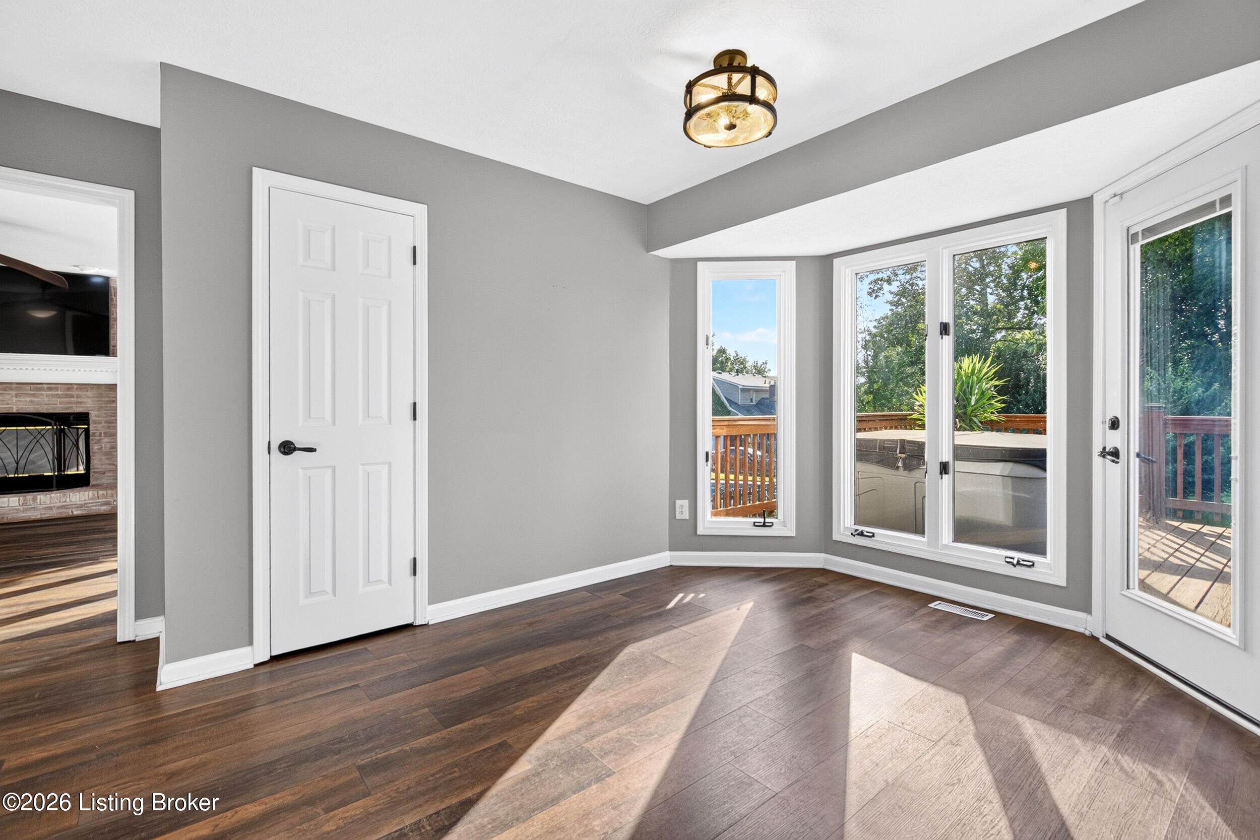 7603 Parkridge Trace Property Photo 12