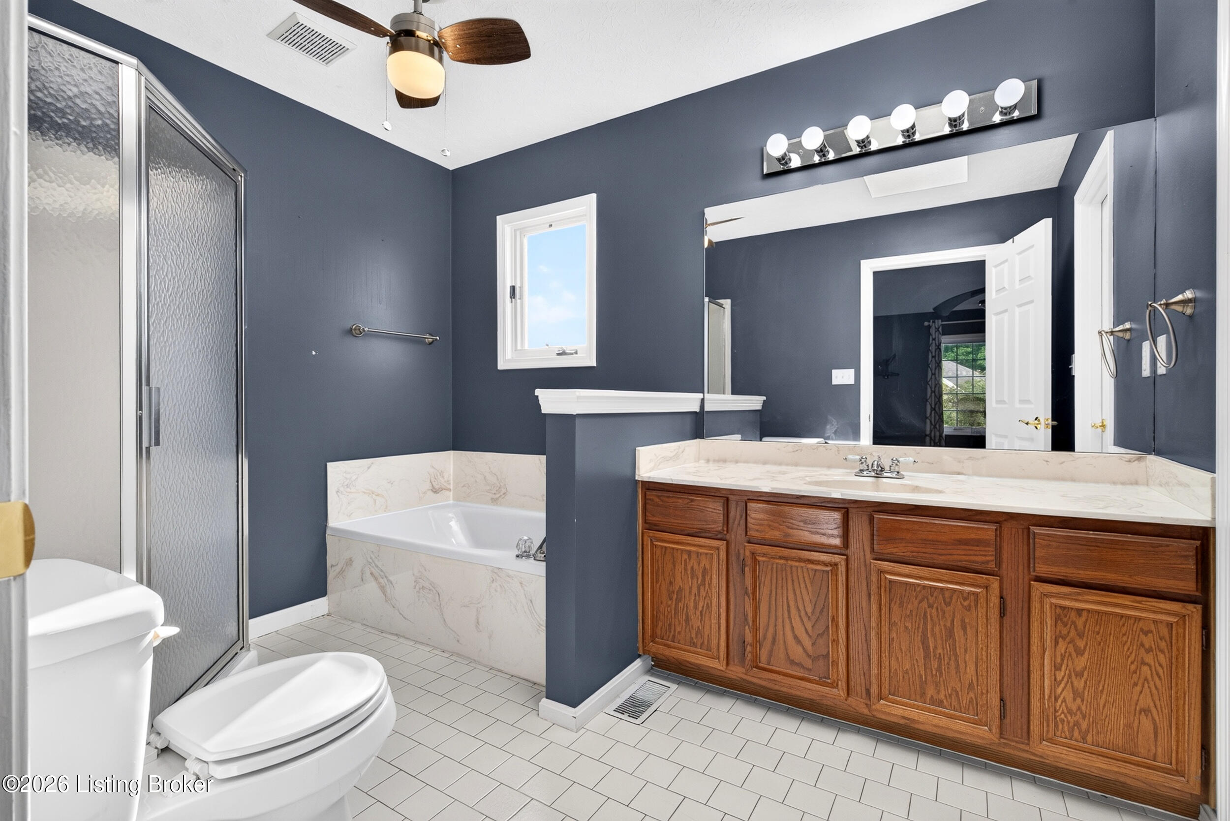 7603 Parkridge Trace Property Photo 35