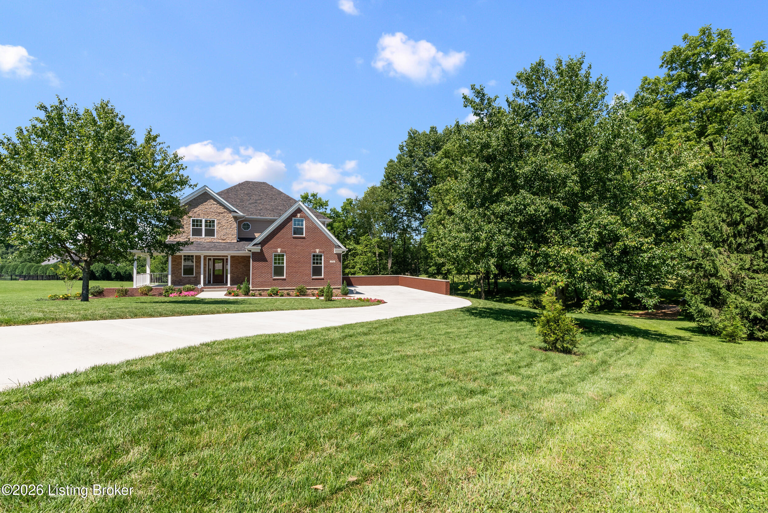 3700 Ballard Woods Ct Property Photo 4