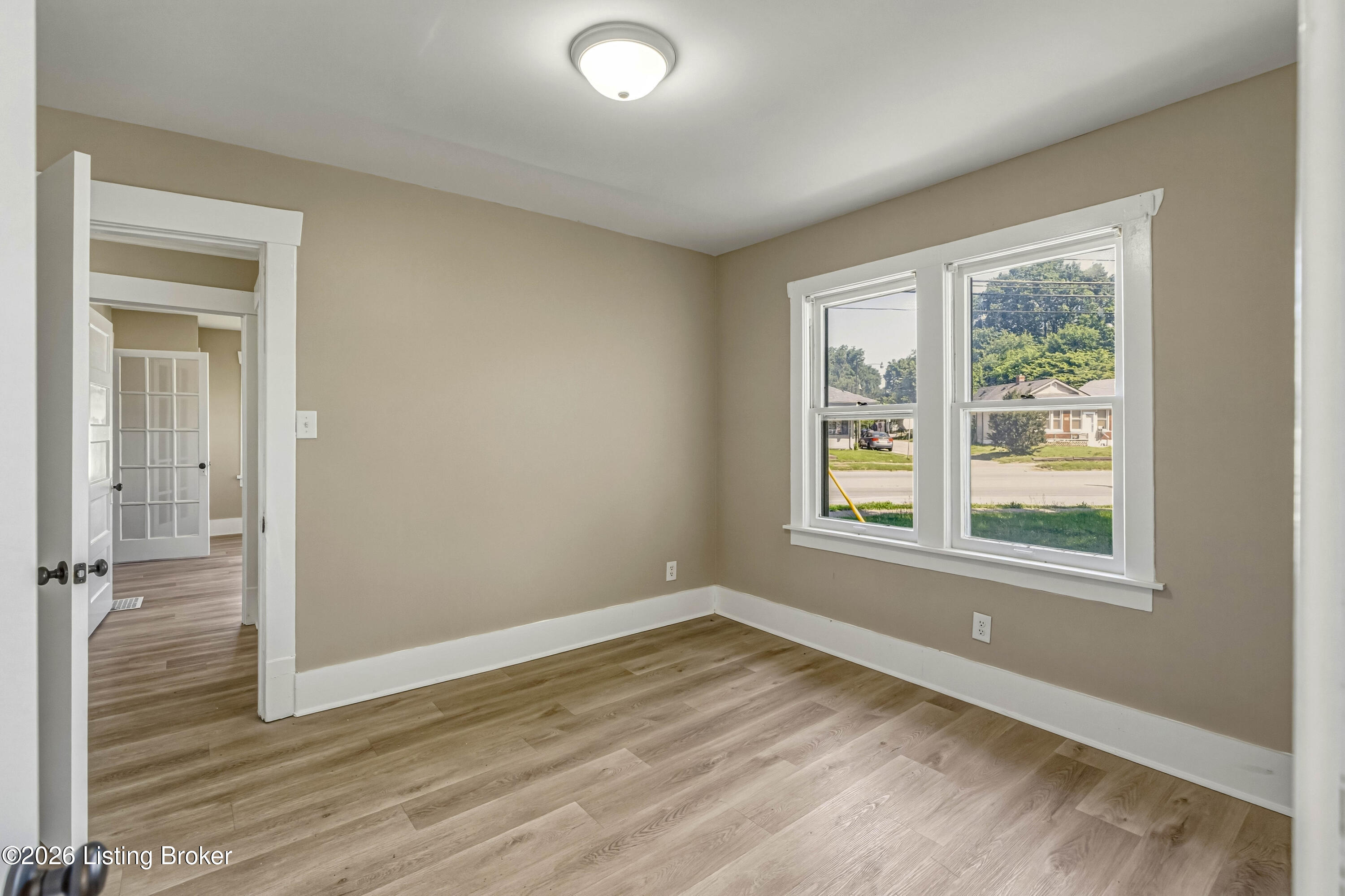 3011 Taylor Blvd Property Photo 10