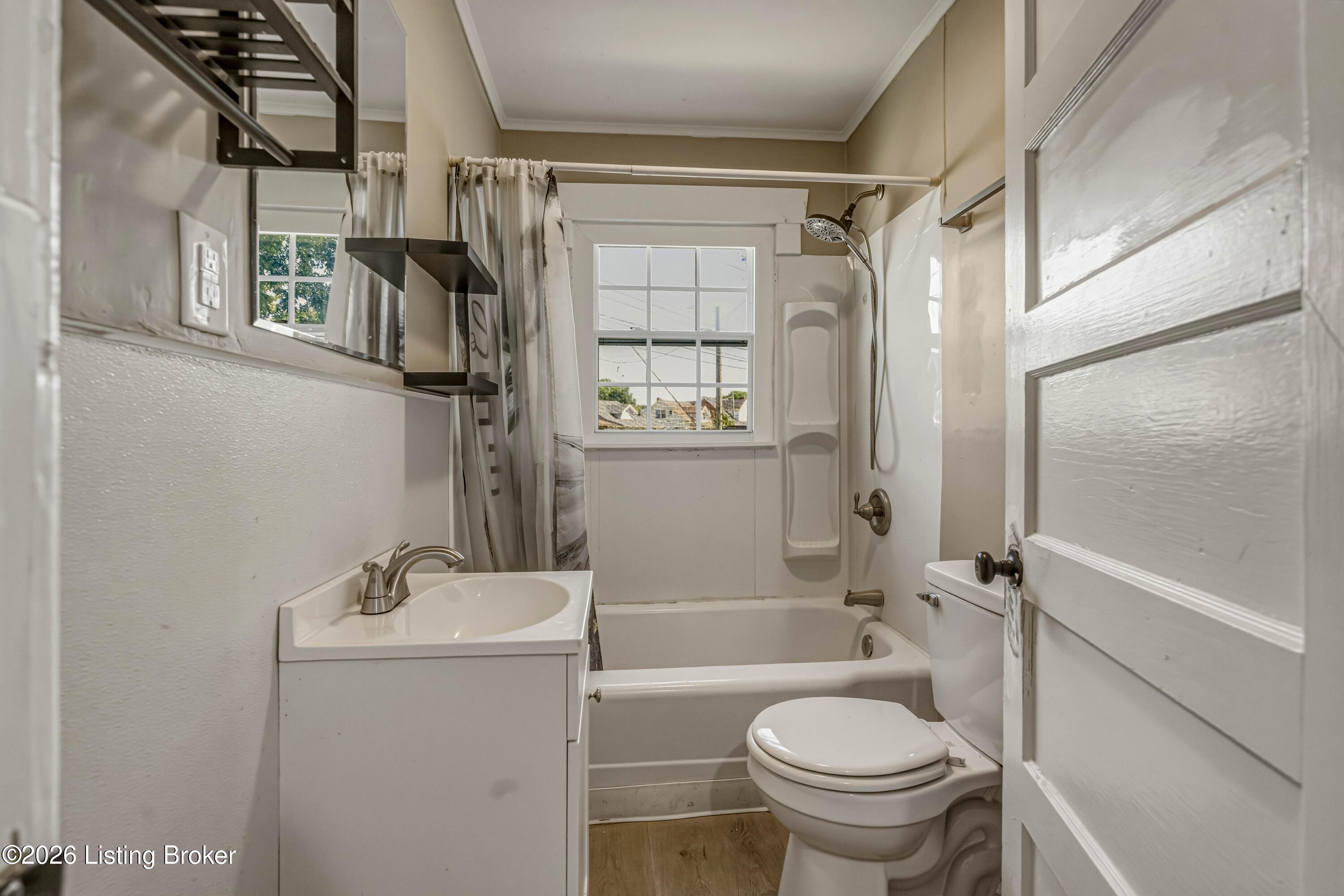 3011 Taylor Blvd Property Photo 18
