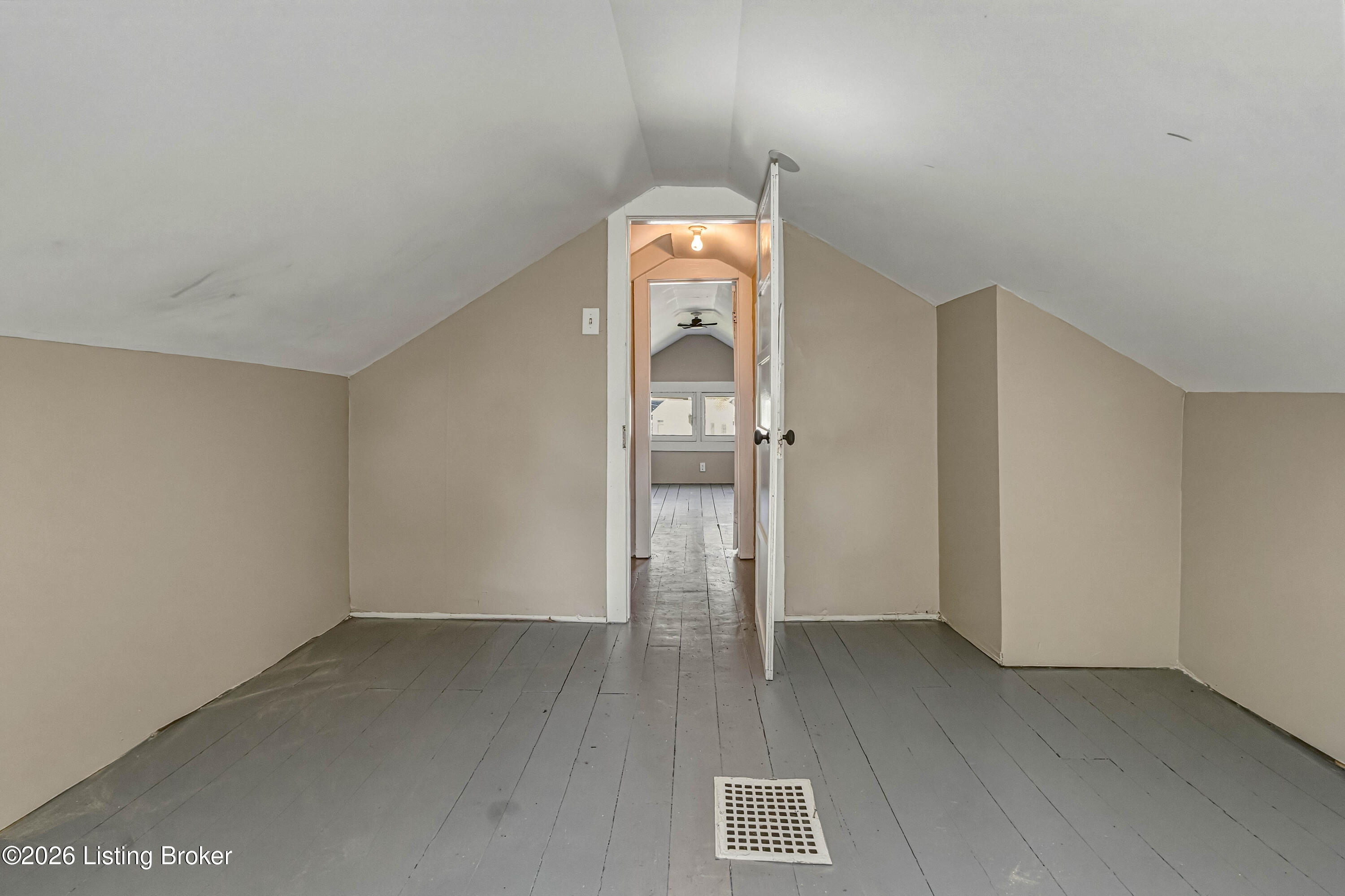 3011 Taylor Blvd Property Photo 22
