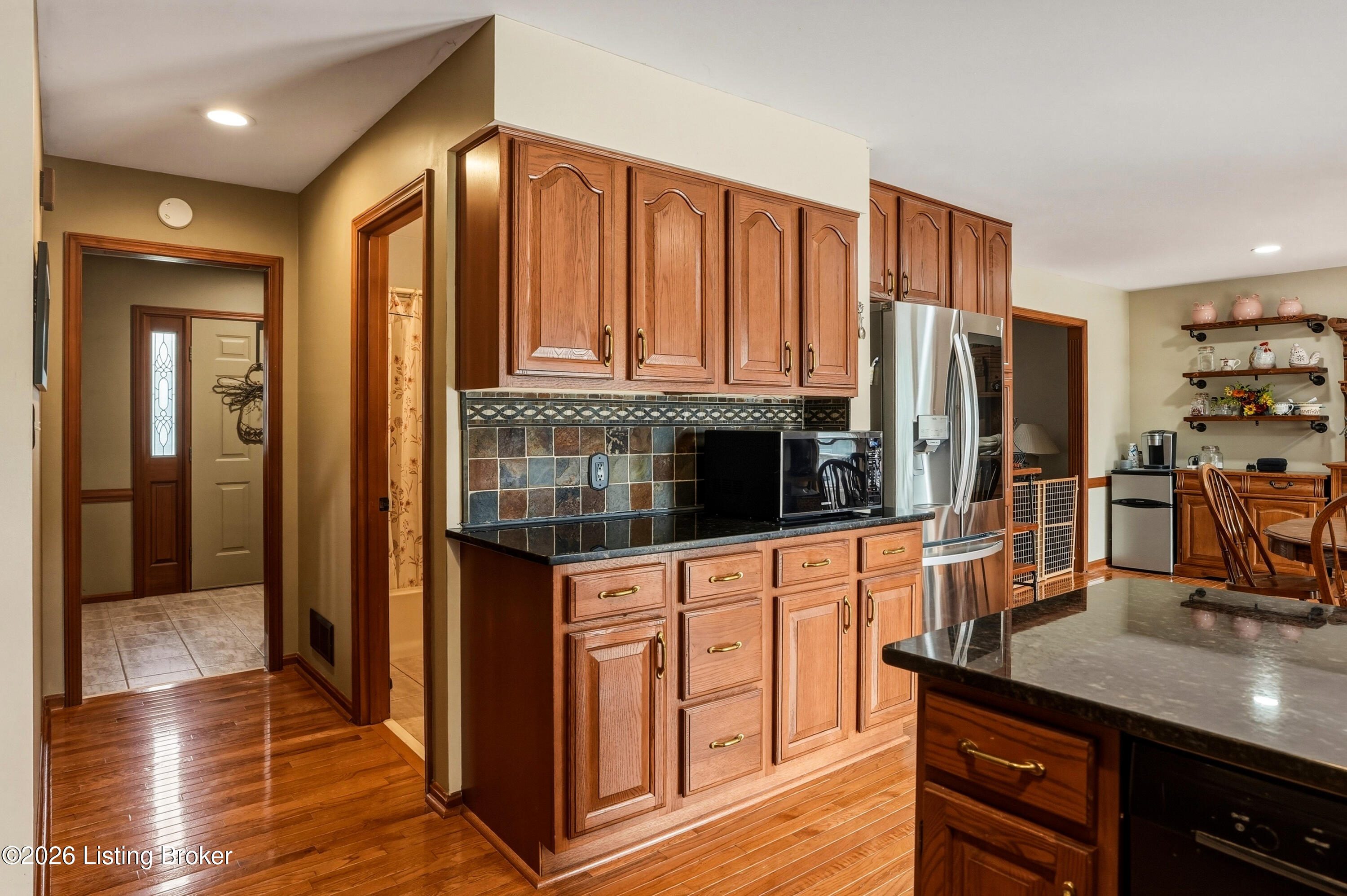 2211 Outer Circle Dr Property Photo 12