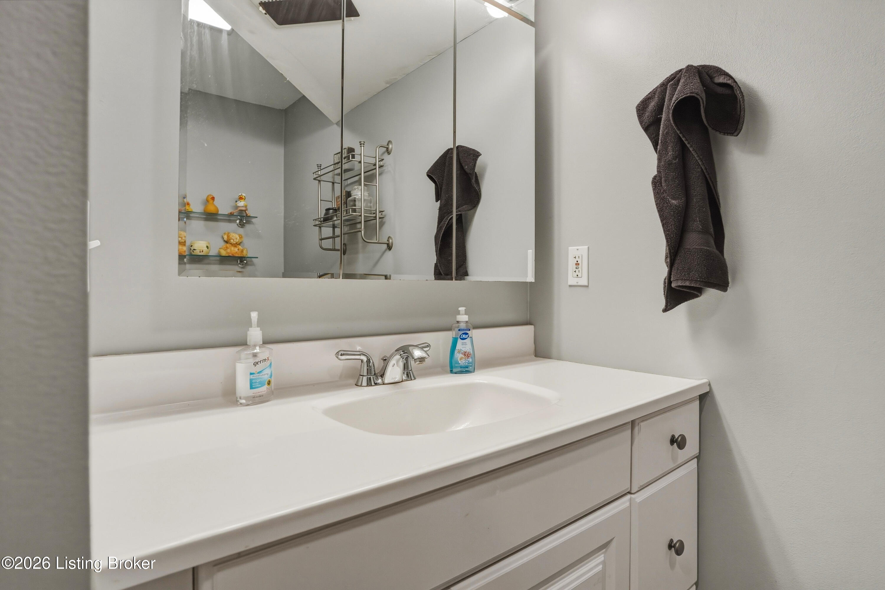 2211 Outer Circle Dr Property Photo 33